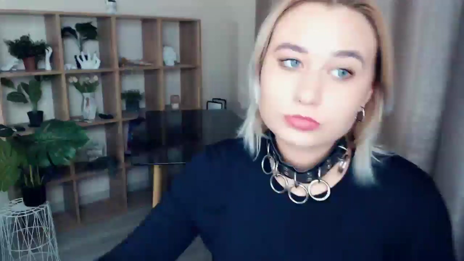 Gallery image thumbnail from Kukla_kolduna's myfreecams stream on, 12/05/2024, 16:30 image 6 of 20