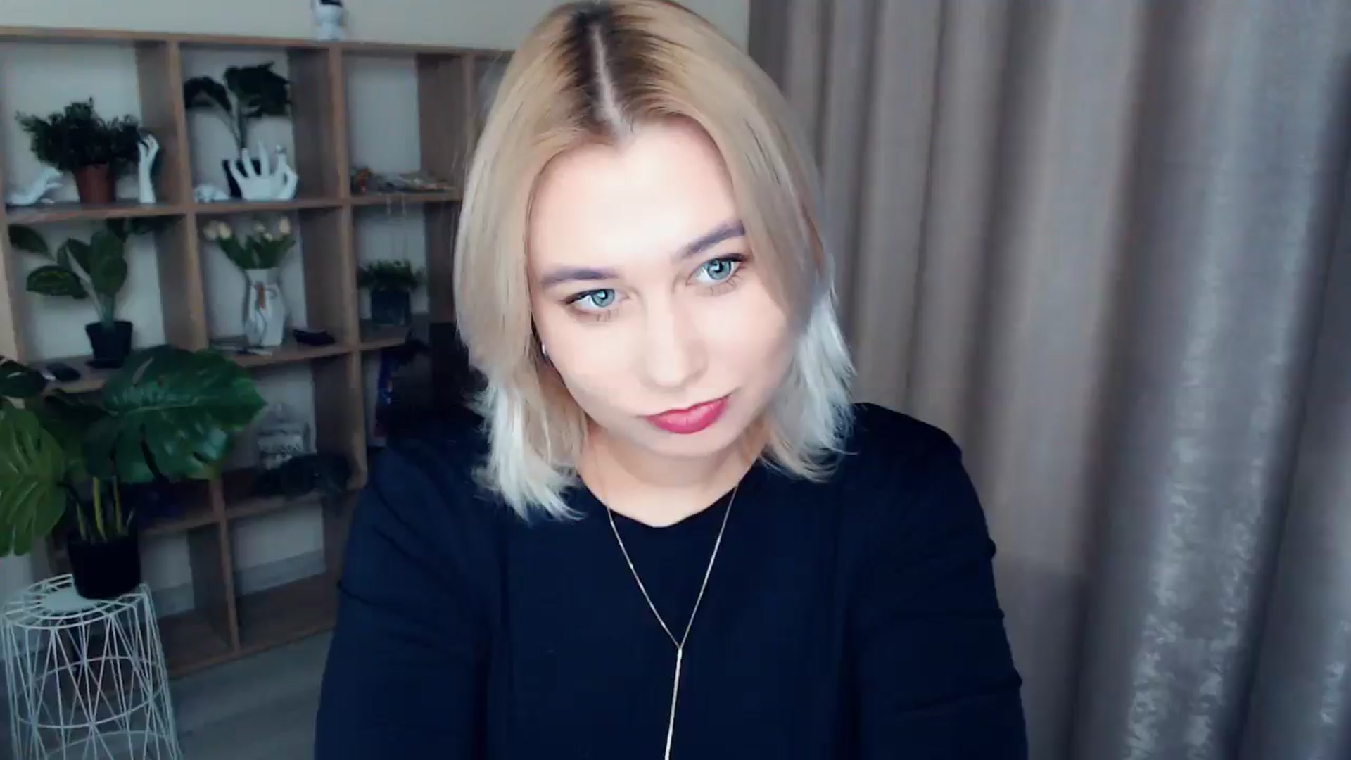 Gallery image thumbnail from Kukla_kolduna's myfreecams stream on, 12/05/2024, 17:16 image 2 of 20