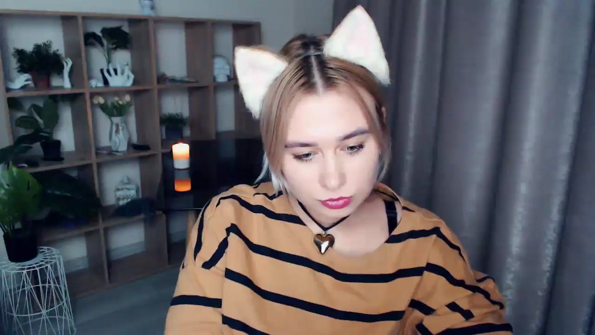 Gallery image thumbnail from Kukla_kolduna's myfreecams stream on, 12/11/2024, 15:00 image 7 of 20