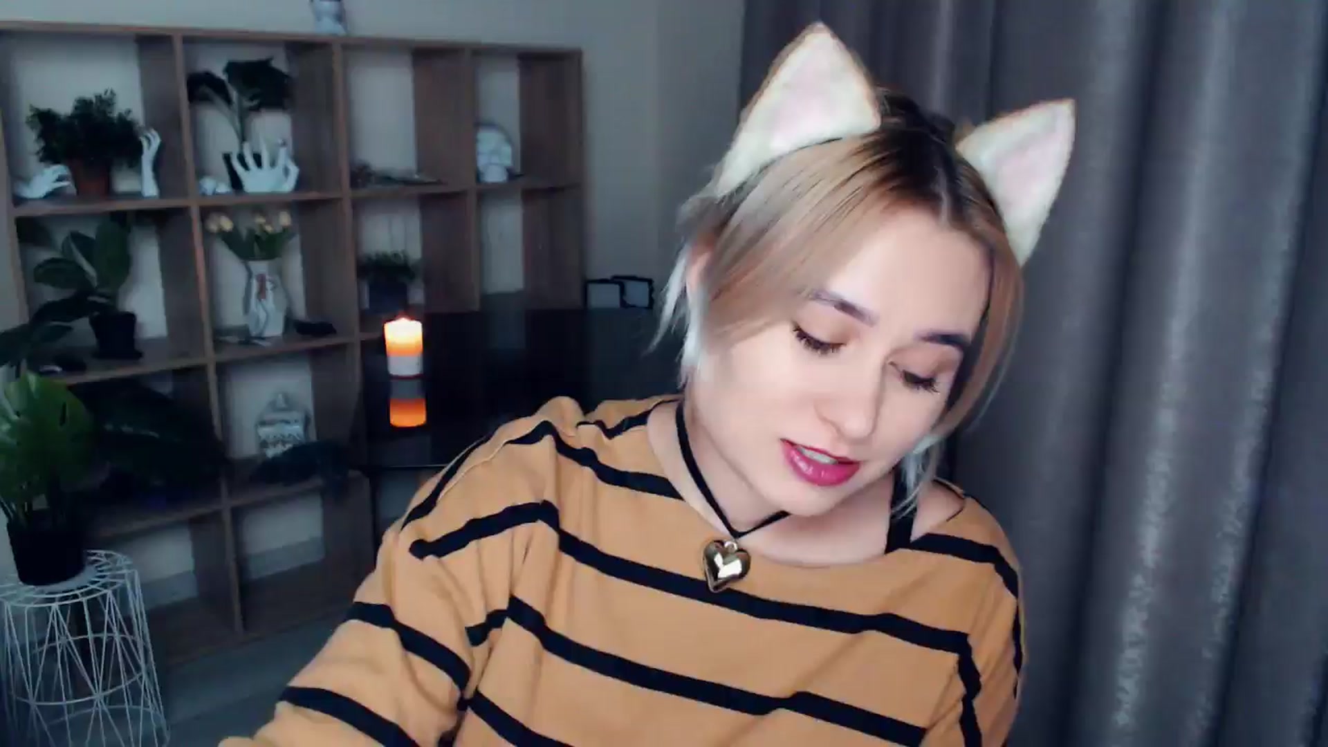 Gallery image thumbnail from Kukla_kolduna's myfreecams stream on, 12/11/2024, 15:00 image 1 of 20
