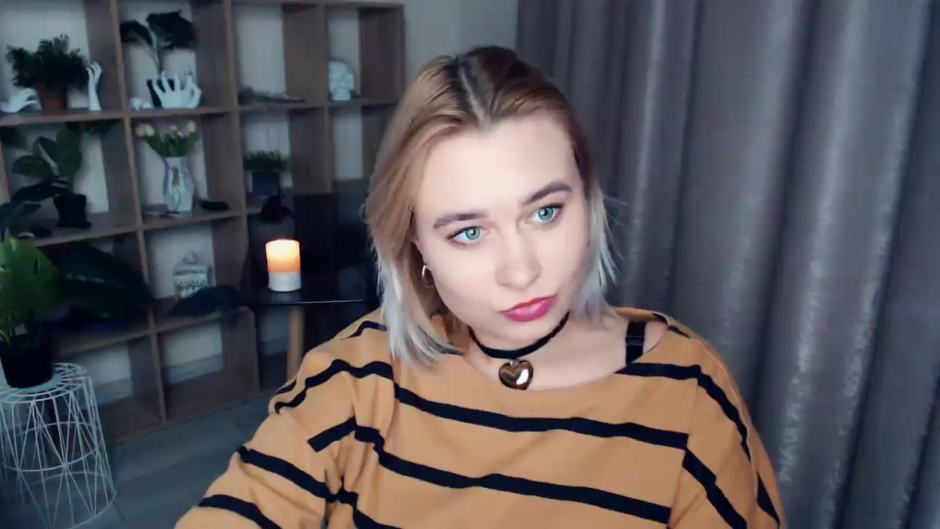 Gallery image thumbnail from Kukla_kolduna's myfreecams stream on, 12/11/2024, 15:00 image 19 of 20