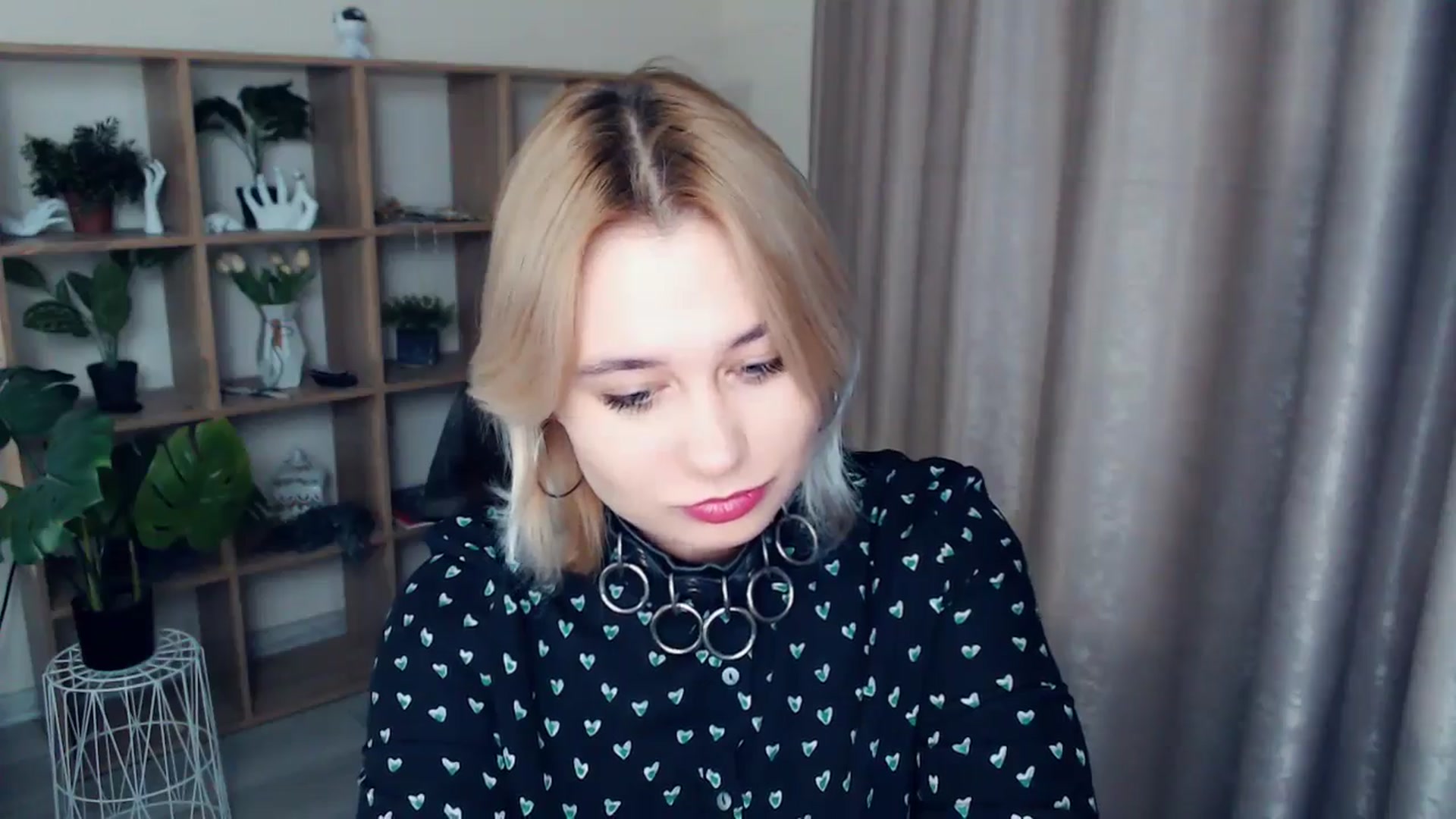 Gallery image thumbnail from Kukla_kolduna's myfreecams stream on, 12/13/2024, 17:34 image 2 of 20