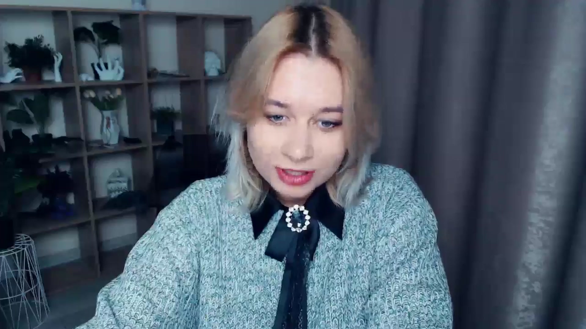 Gallery image thumbnail from Kukla_kolduna's myfreecams stream on, 12/14/2024, 17:27 image 12 of 20