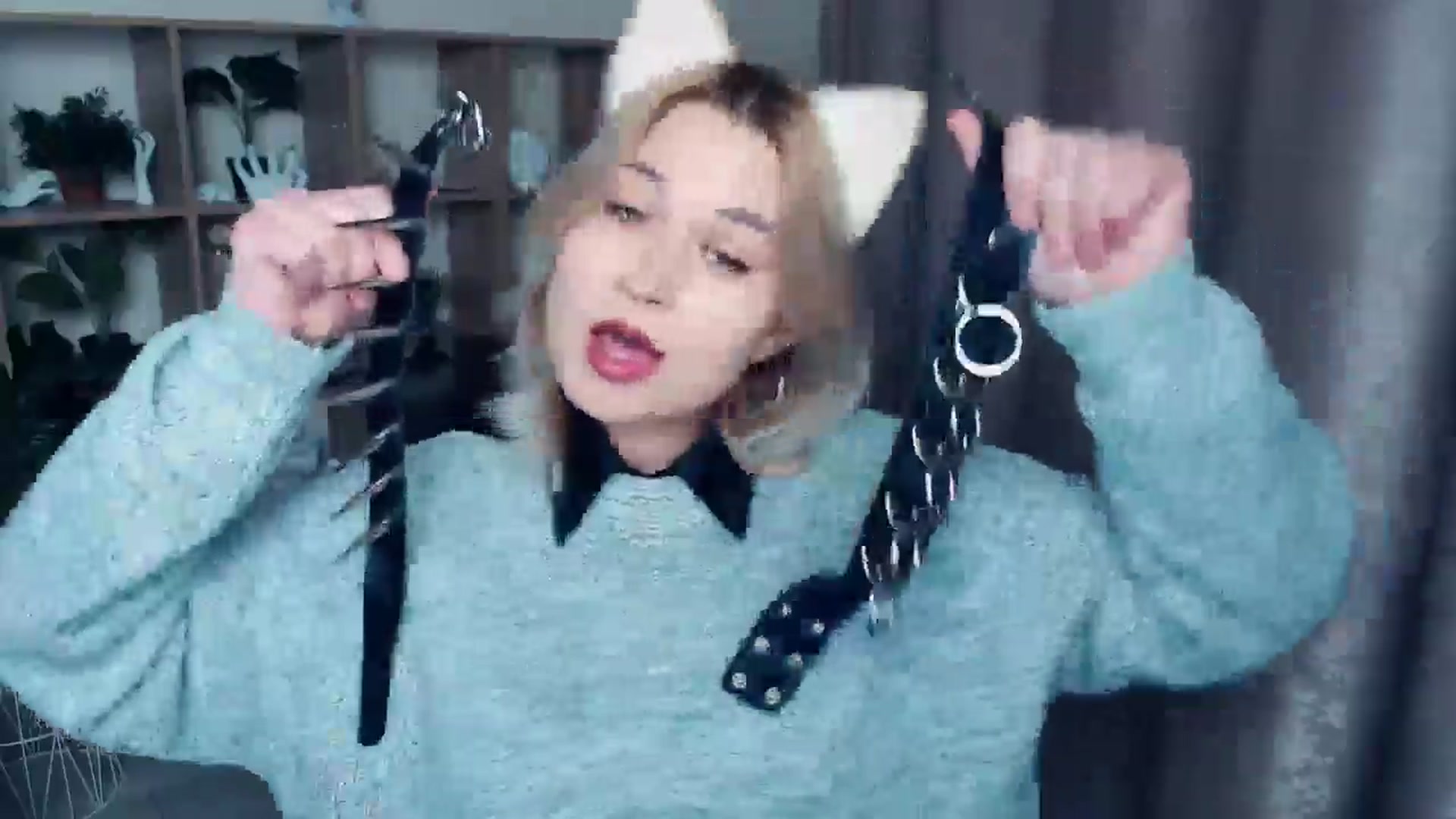 Gallery image thumbnail from Kukla_kolduna's myfreecams stream on, 12/14/2024, 17:27 image 17 of 20