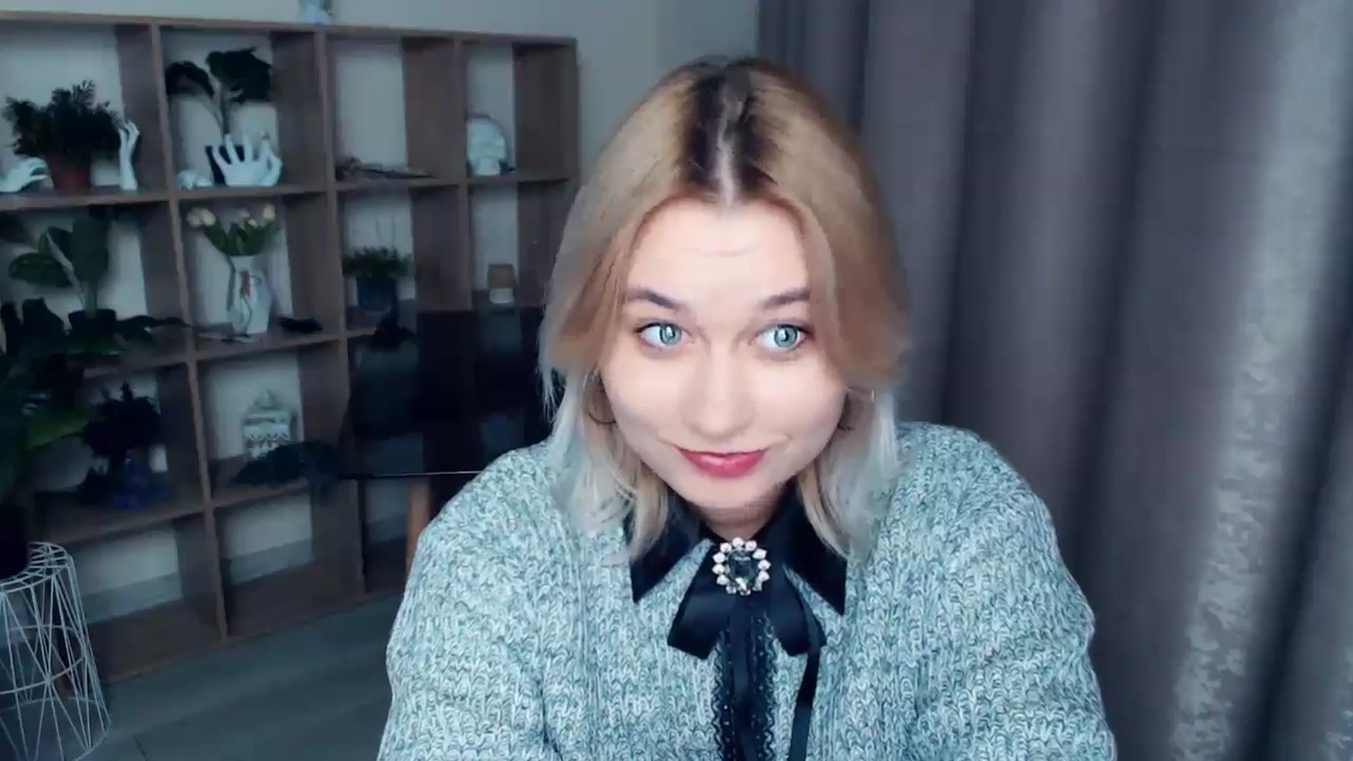 Gallery image thumbnail from Kukla_kolduna's myfreecams stream on, 12/14/2024, 17:27 image 6 of 20