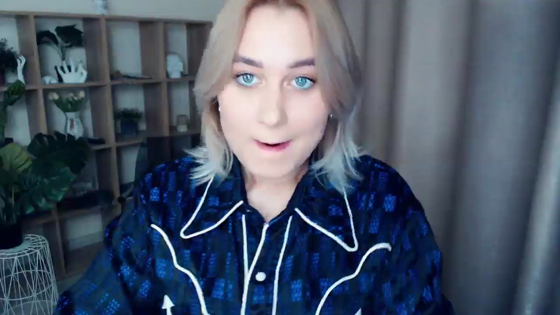 Gallery image thumbnail from Kukla_kolduna's myfreecams stream on, 12/22/2024, 18:36 image 15 of 20