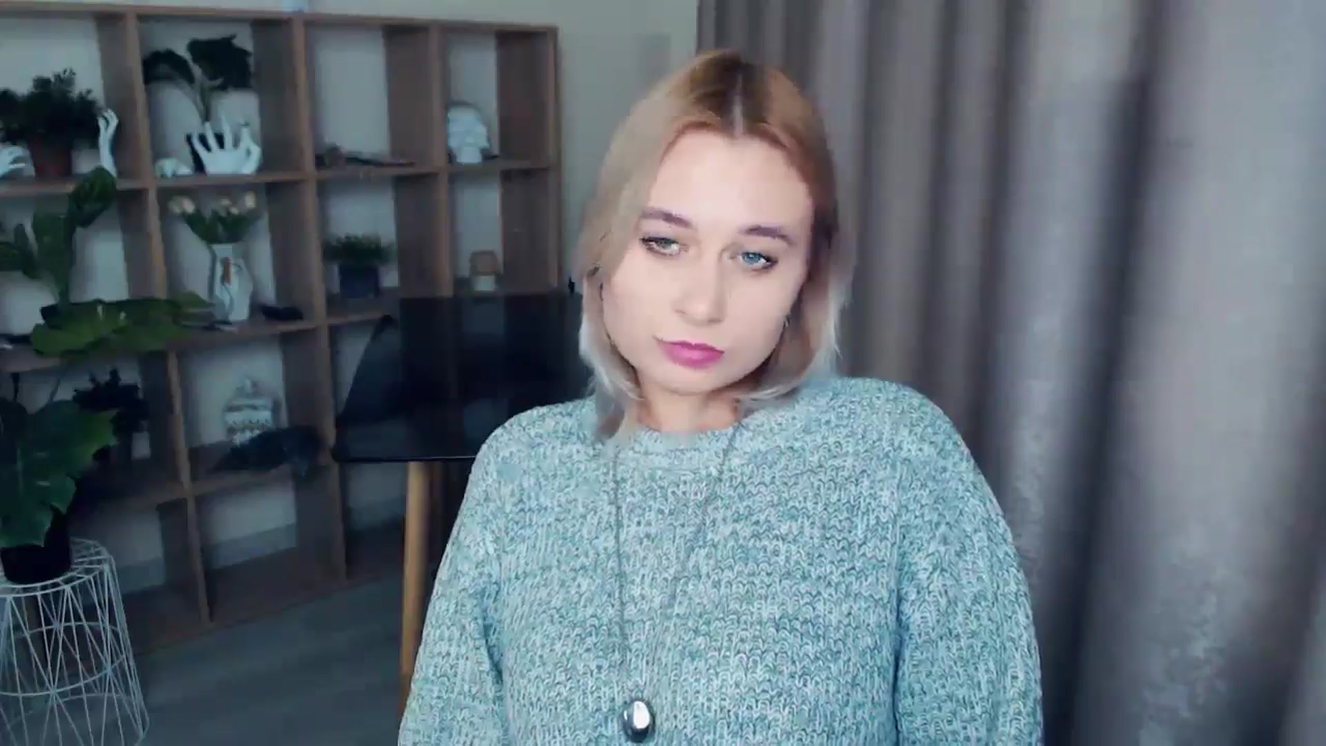 Gallery image thumbnail from Kukla_kolduna's myfreecams stream on, 12/28/2024, 17:22 image 18 of 20
