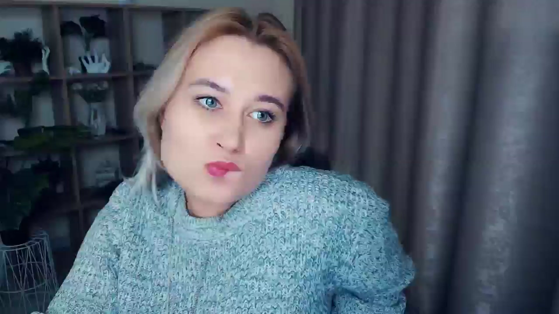 Gallery image thumbnail from Kukla_kolduna's myfreecams stream on, 12/28/2024, 18:37 image 7 of 20