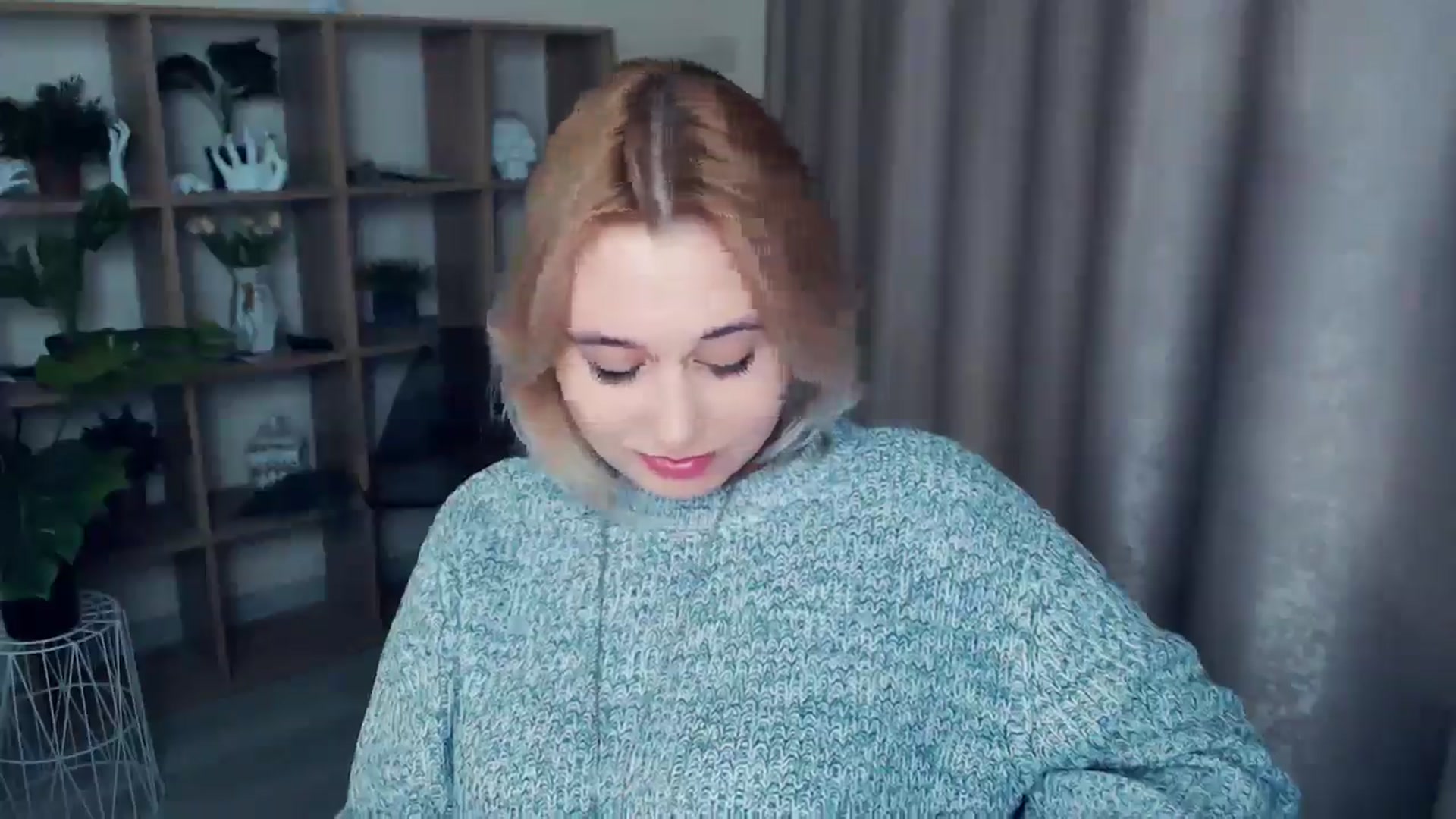 Gallery image thumbnail from Kukla_kolduna's myfreecams stream on, 12/28/2024, 18:37 image 15 of 20