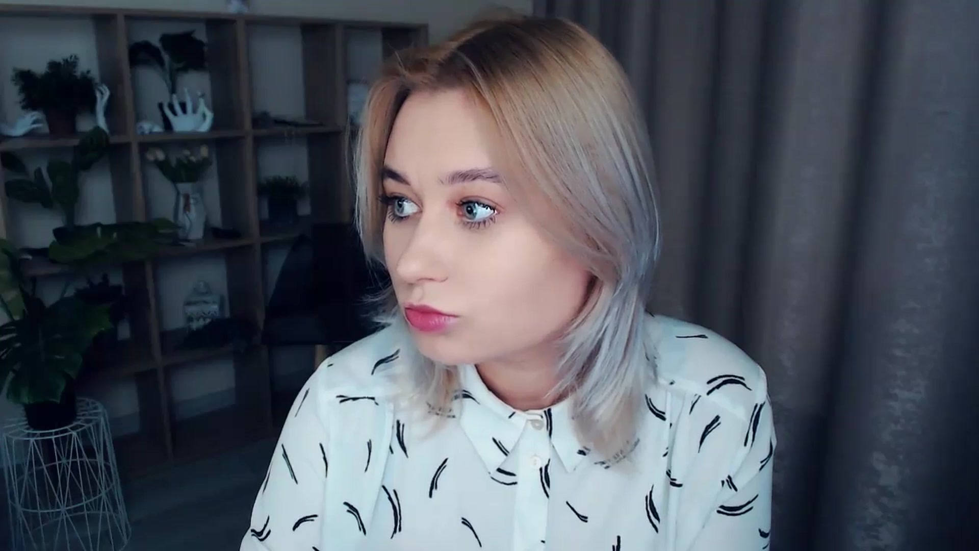 Gallery image thumbnail from Kukla_kolduna's myfreecams stream on, 12/29/2024, 15:50 image 18 of 20