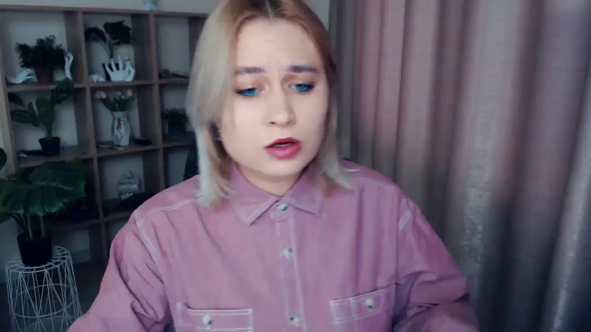 Gallery image thumbnail from Kukla_kolduna's myfreecams stream on, 01/03/2025, 13:56 image 3 of 20