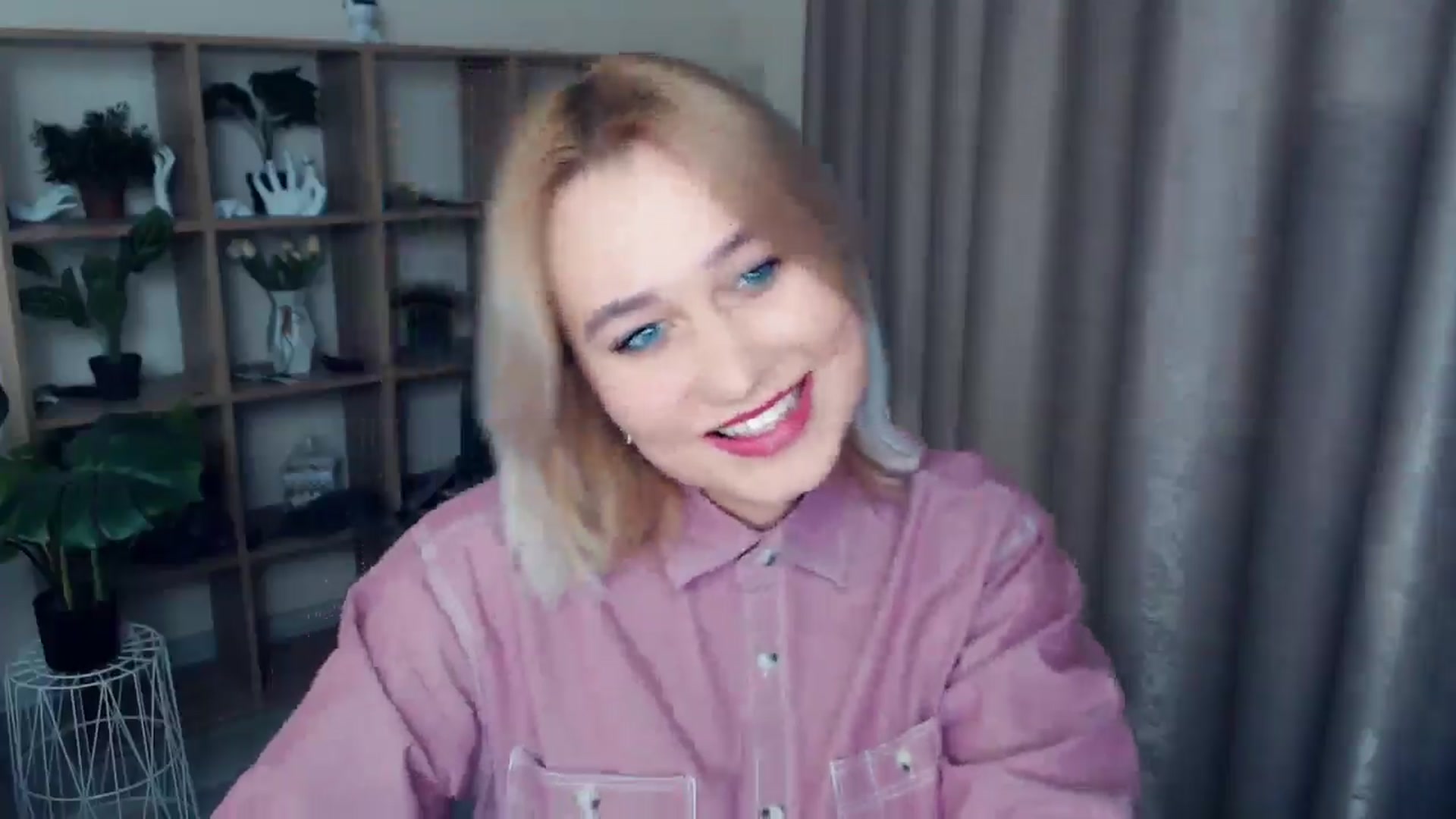 Gallery image thumbnail from Kukla_kolduna's myfreecams stream on, 01/03/2025, 17:01 image 9 of 20