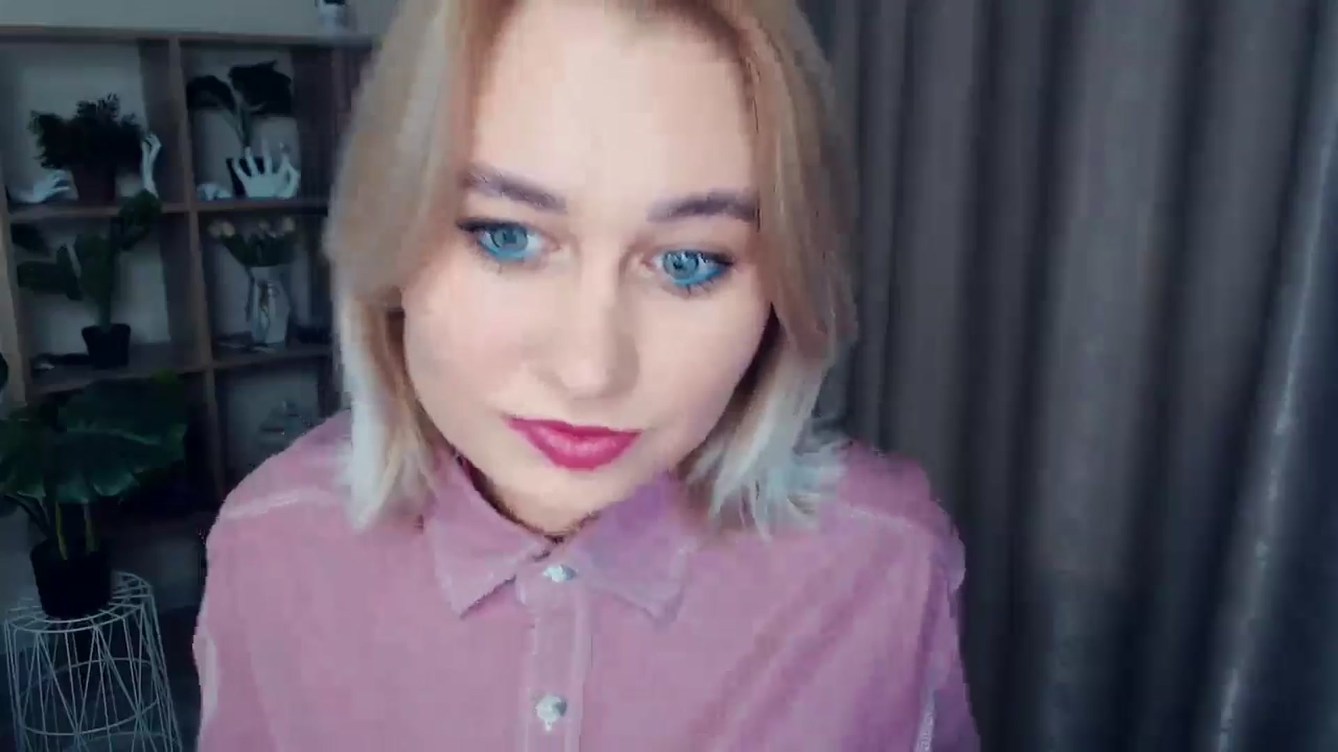 Gallery image thumbnail from Kukla_kolduna's myfreecams stream on, 01/03/2025, 17:01 image 2 of 20