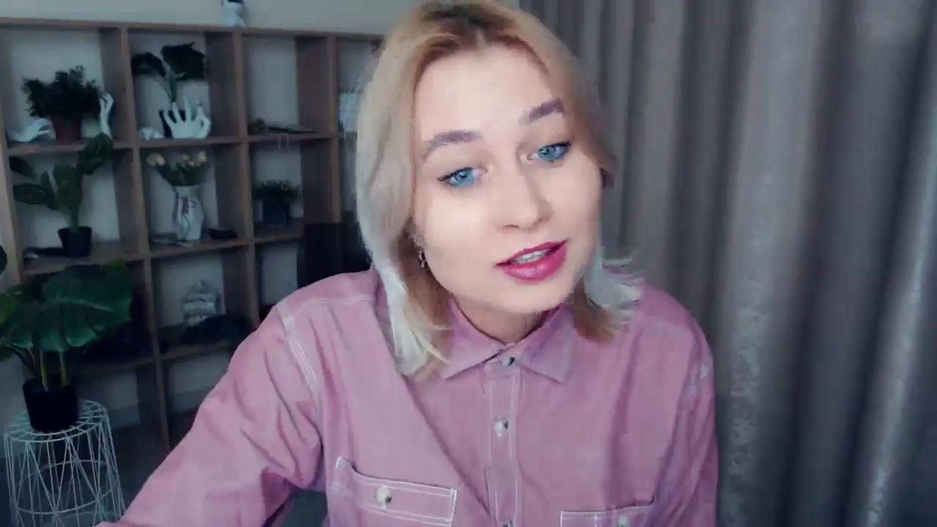 Gallery image thumbnail from Kukla_kolduna's myfreecams stream on, 01/03/2025, 19:07 image 6 of 20