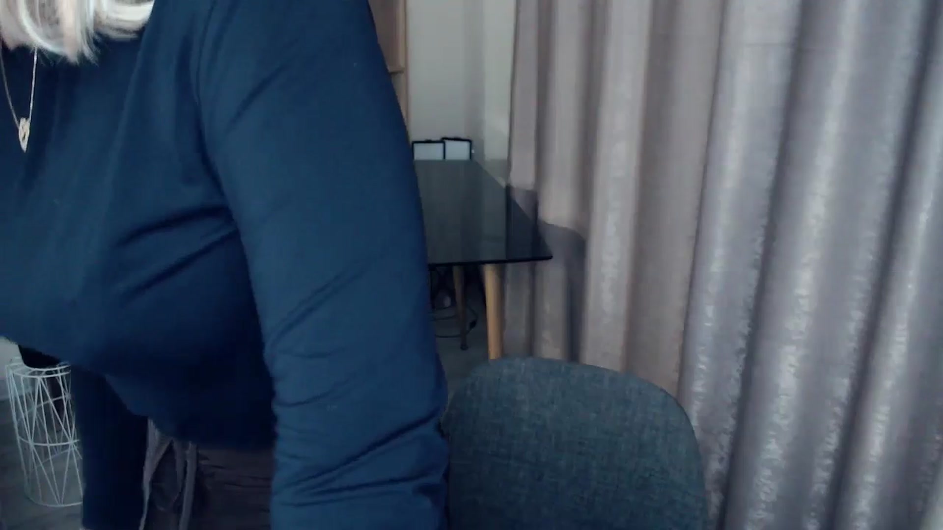 Gallery image thumbnail from Kukla_kolduna's myfreecams stream on, 01/04/2025, 15:42 image 6 of 20