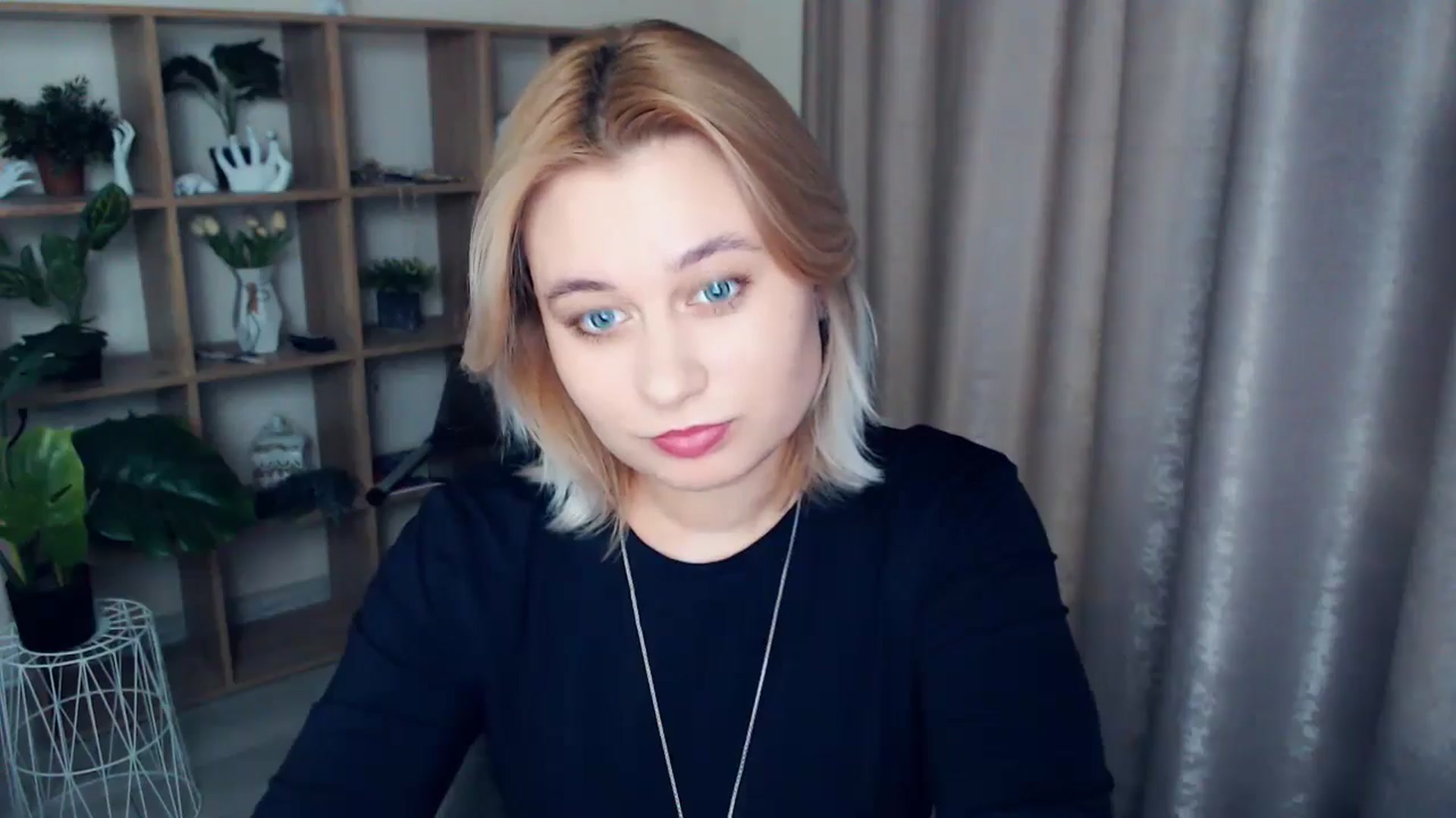 Gallery image thumbnail from Kukla_kolduna's myfreecams stream on, 01/05/2025, 18:20 image 9 of 20