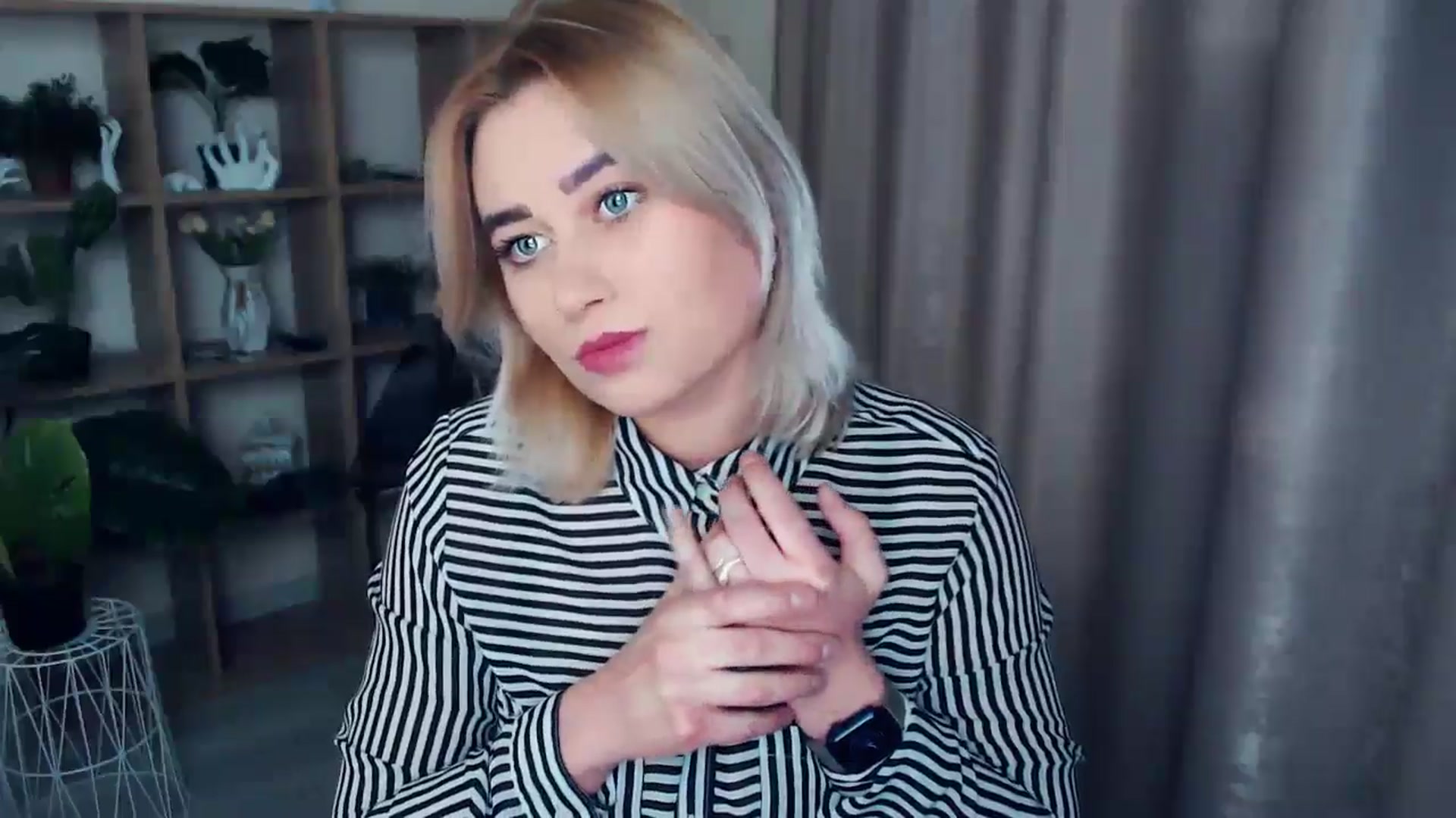 Gallery image thumbnail from Kukla_kolduna's myfreecams stream on, 01/07/2025, 16:47 image 14 of 20