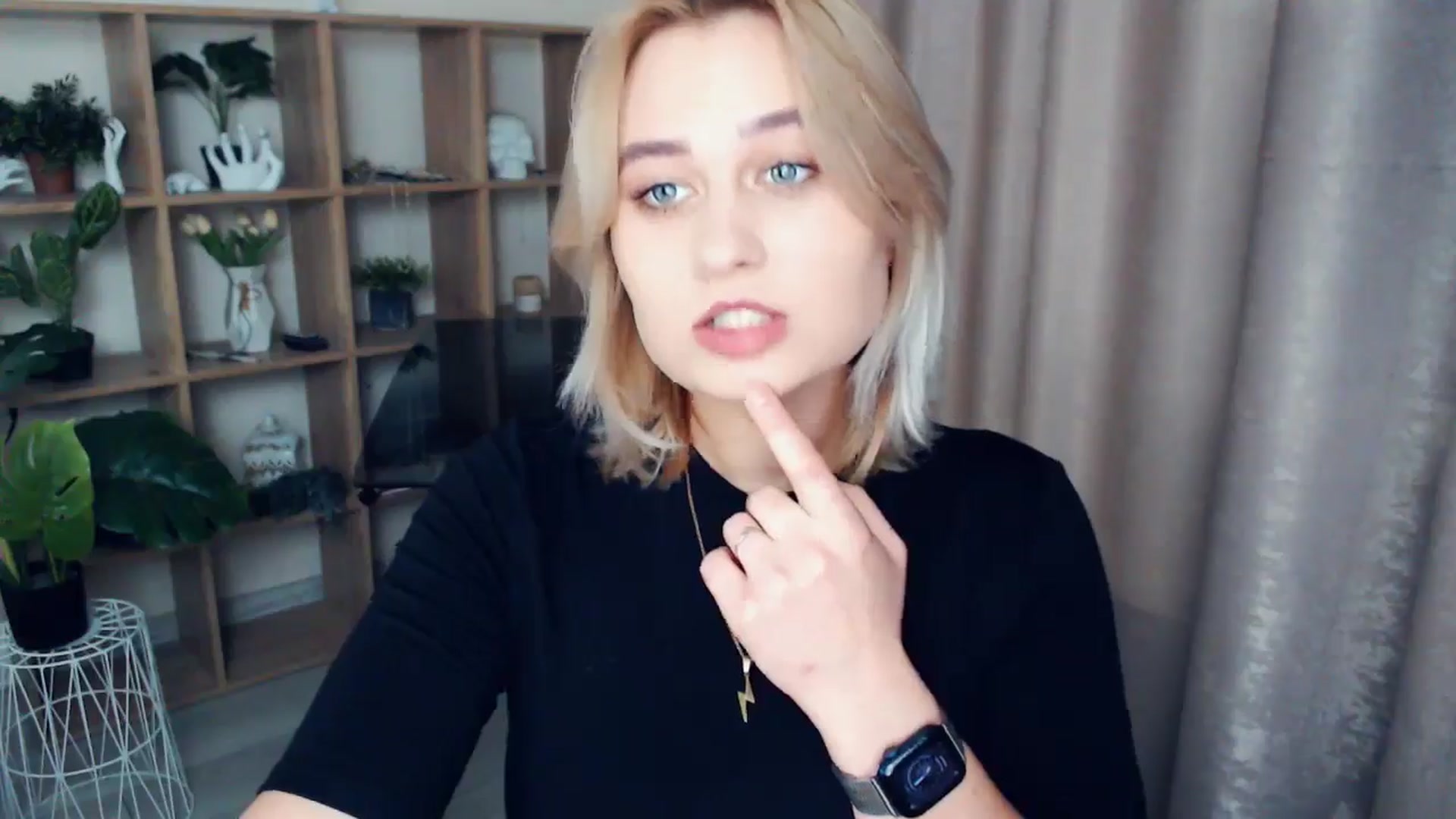 Gallery image thumbnail from Kukla_kolduna's myfreecams stream on, 01/08/2025, 15:08 image 20 of 20