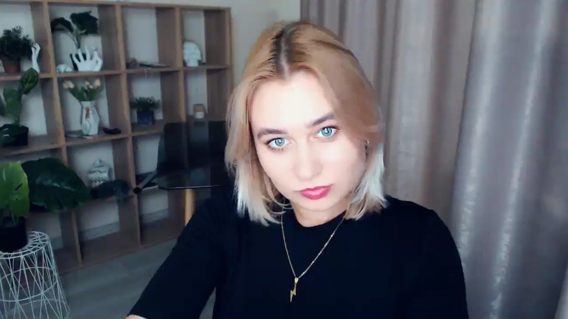 Gallery image thumbnail from Kukla_kolduna's myfreecams stream on, 01/08/2025, 19:07 image 5 of 20