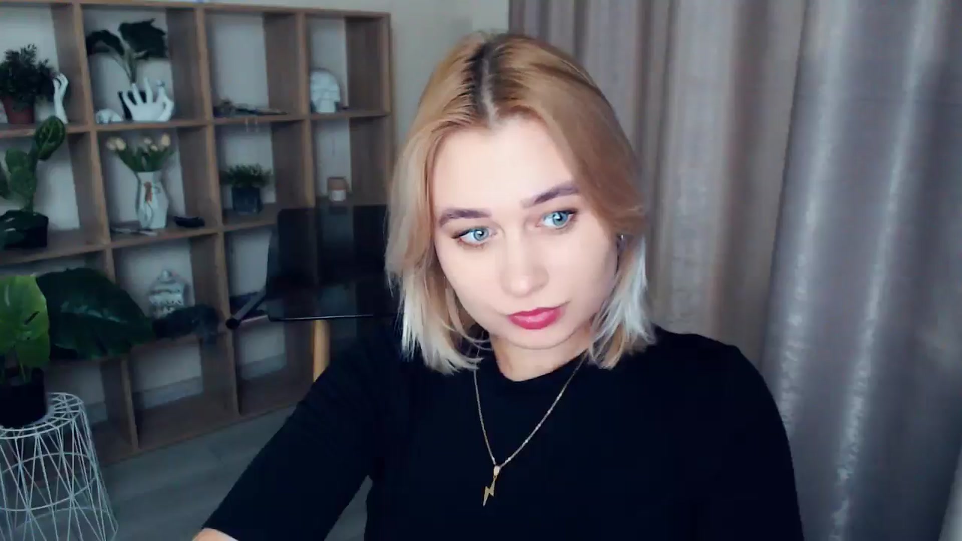 Gallery image thumbnail from Kukla_kolduna's myfreecams stream on, 01/08/2025, 19:07 image 6 of 20