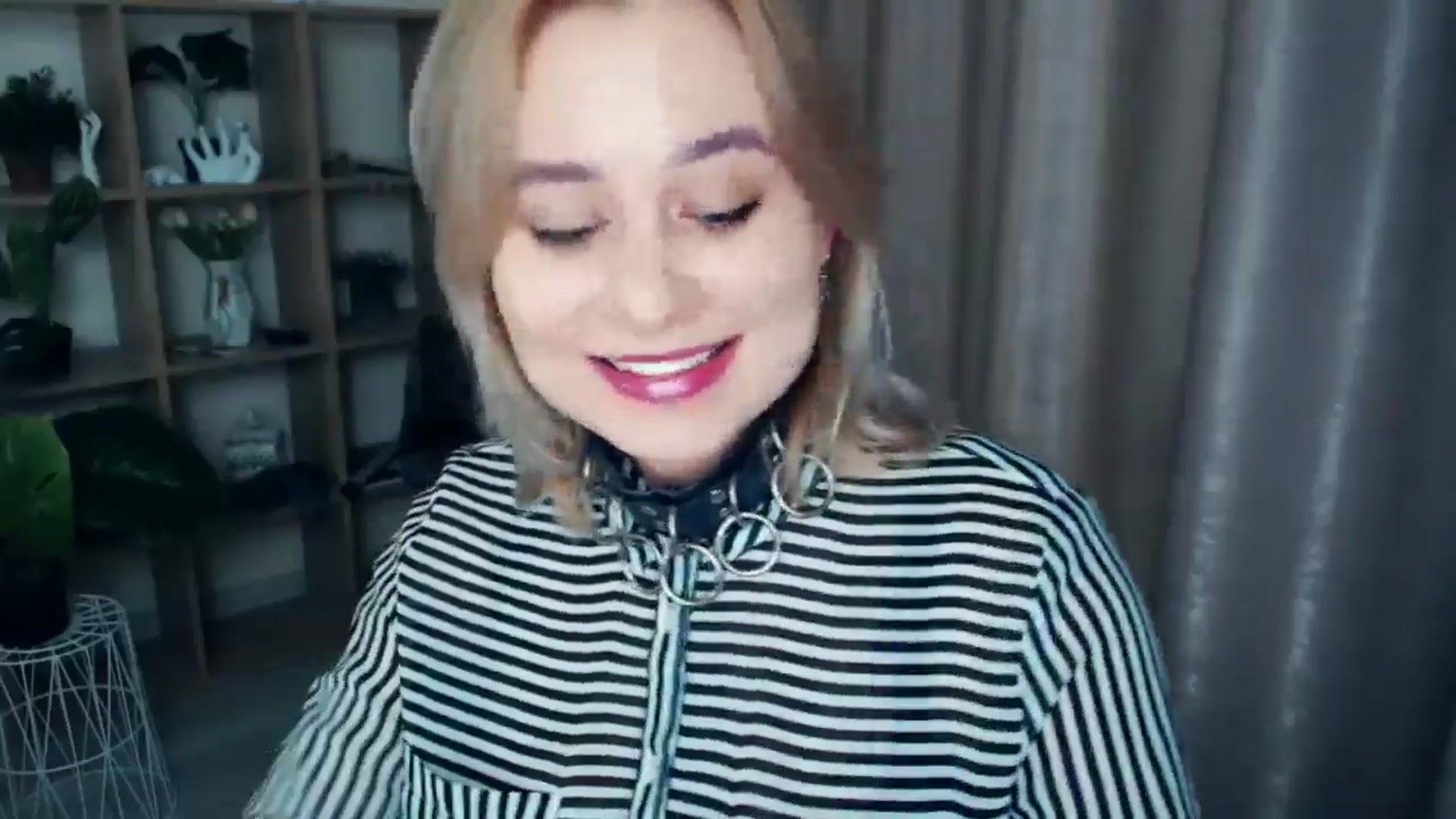 Gallery image thumbnail from Kukla_kolduna's myfreecams stream on, 01/09/2025, 14:57 image 7 of 20
