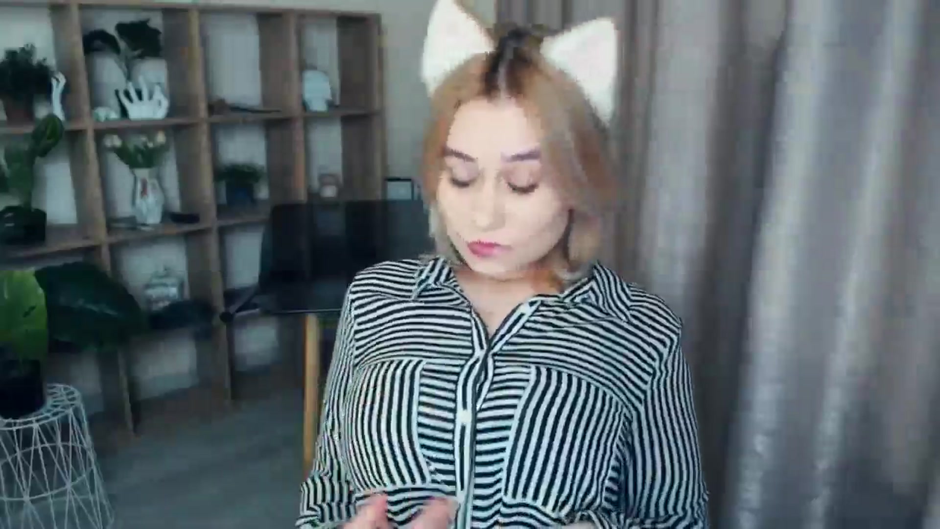 Gallery image thumbnail from Kukla_kolduna's myfreecams stream on, 01/09/2025, 14:57 image 10 of 20