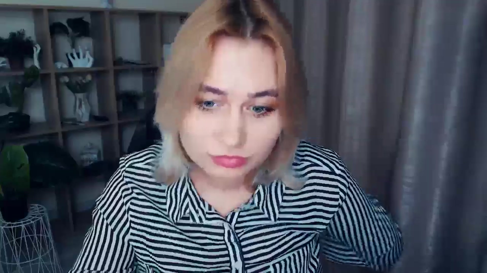 Gallery image thumbnail from Kukla_kolduna's myfreecams stream on, 01/09/2025, 16:47 image 10 of 20