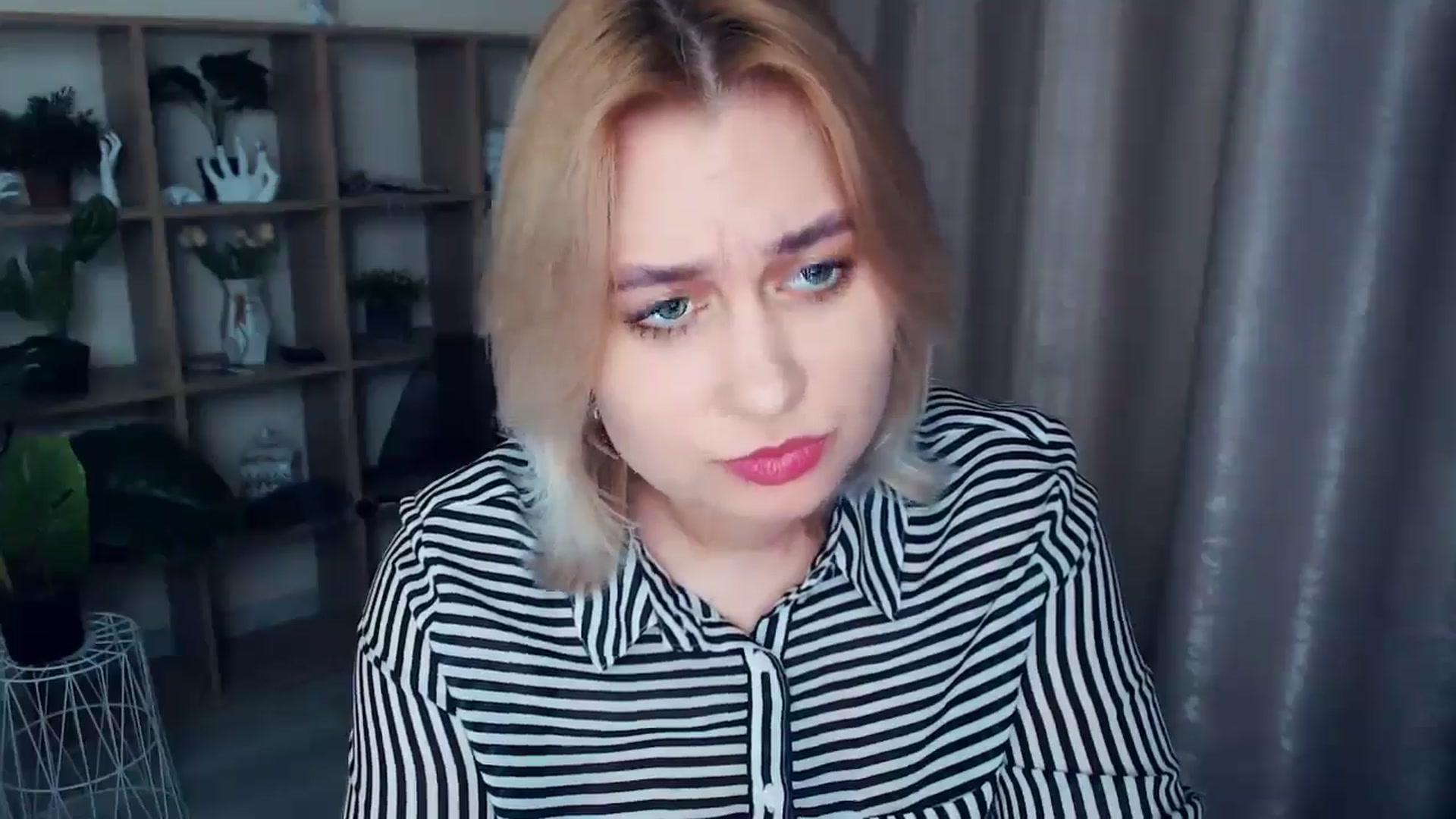Gallery image thumbnail from Kukla_kolduna's myfreecams stream on, 01/09/2025, 16:47 image 5 of 20