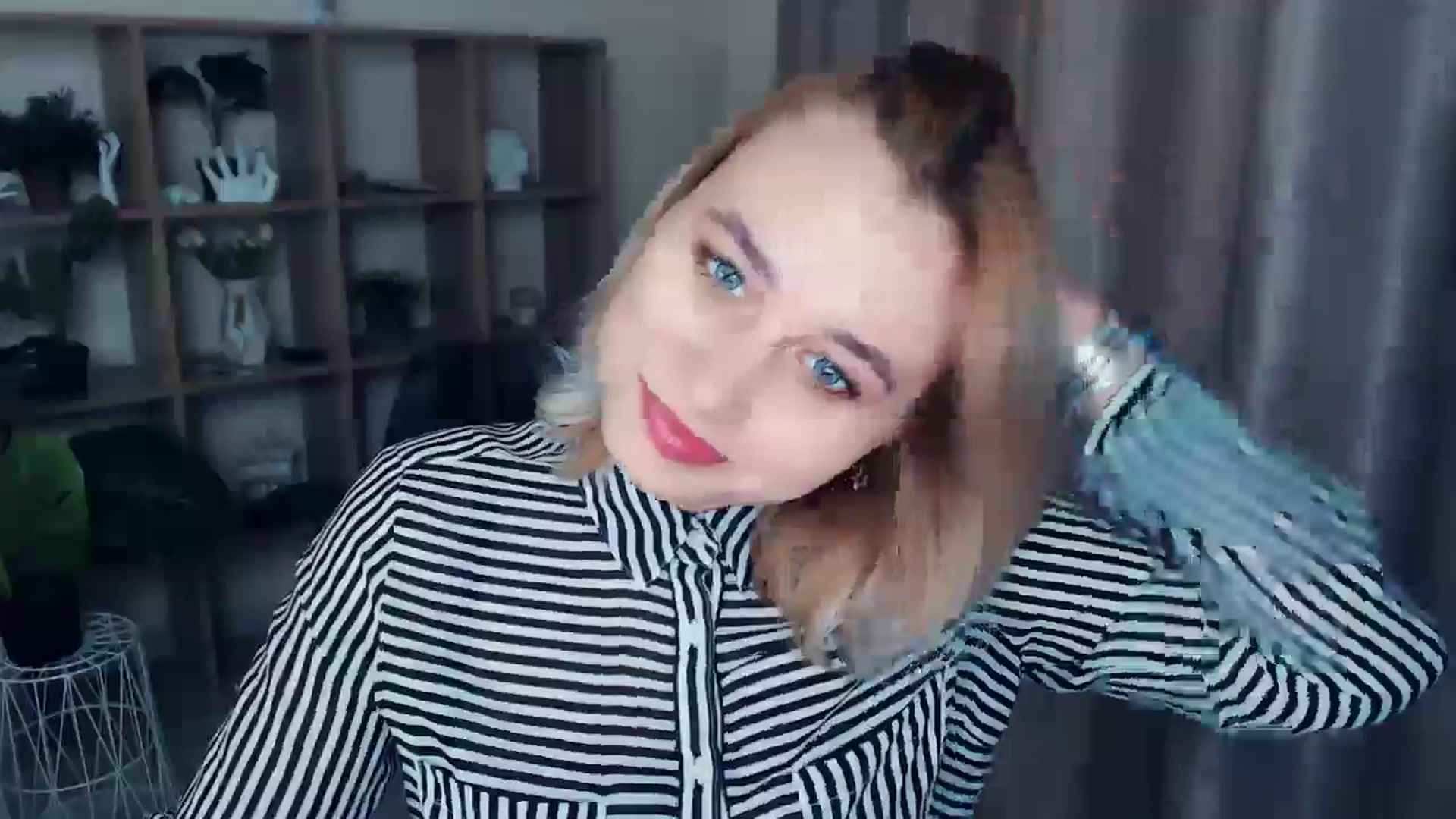 Gallery image thumbnail from Kukla_kolduna's myfreecams stream on, 01/09/2025, 17:49 image 13 of 20