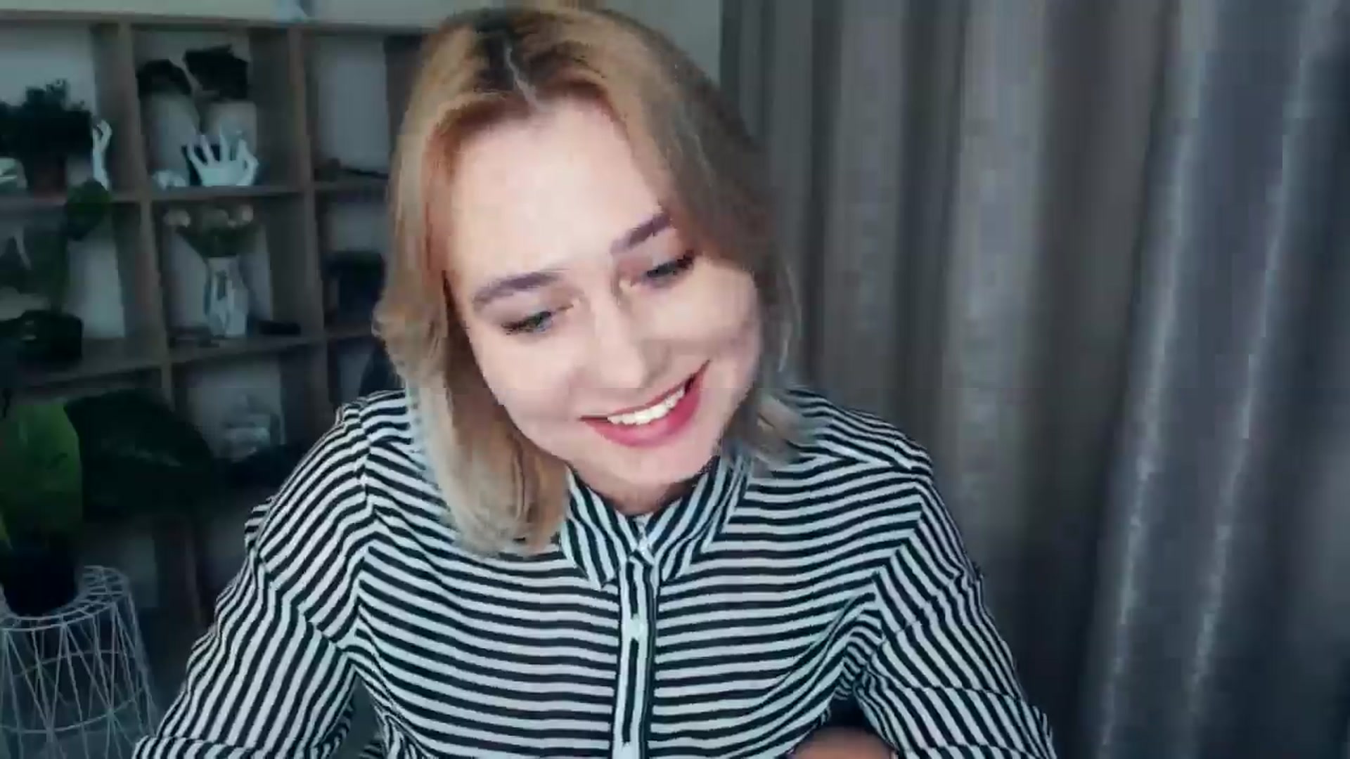 Gallery image thumbnail from Kukla_kolduna's myfreecams stream on, 01/09/2025, 19:03 image 13 of 20