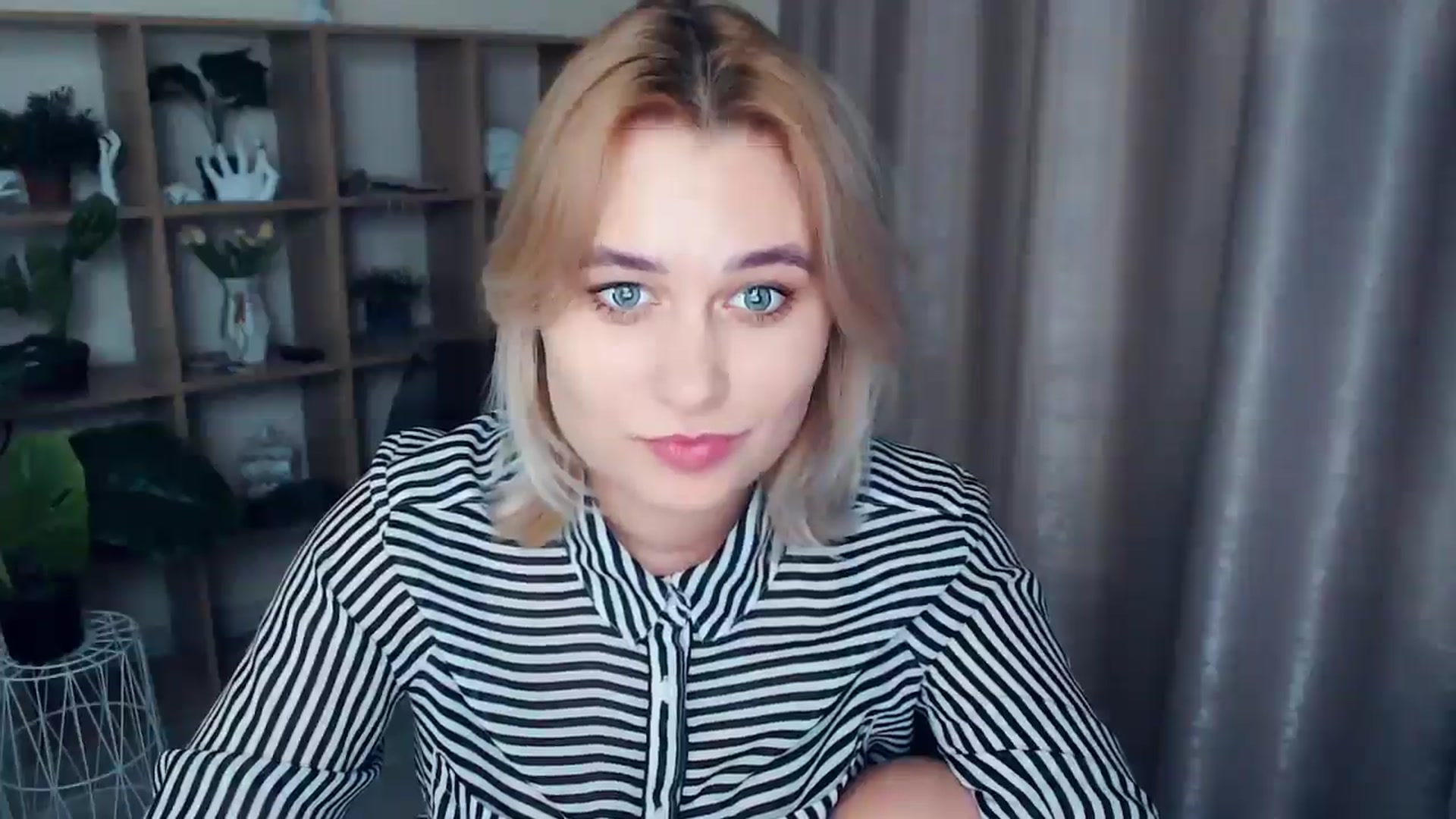 Gallery image thumbnail from Kukla_kolduna's myfreecams stream on, 01/09/2025, 19:03 image 20 of 20