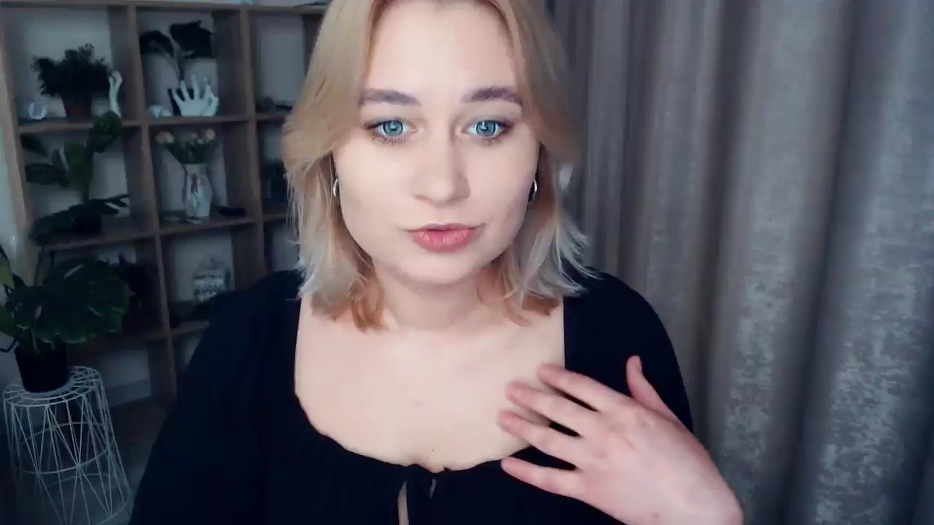 Gallery image thumbnail from Kukla_kolduna's myfreecams stream on, 01/10/2025, 16:48 image 1 of 20