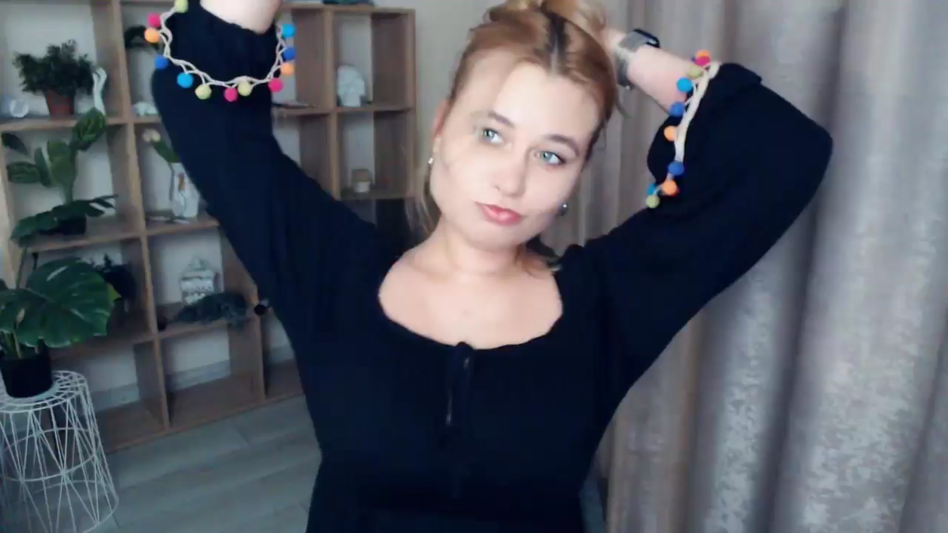 Gallery image thumbnail from Kukla_kolduna's myfreecams stream on, 01/10/2025, 18:52 image 2 of 20