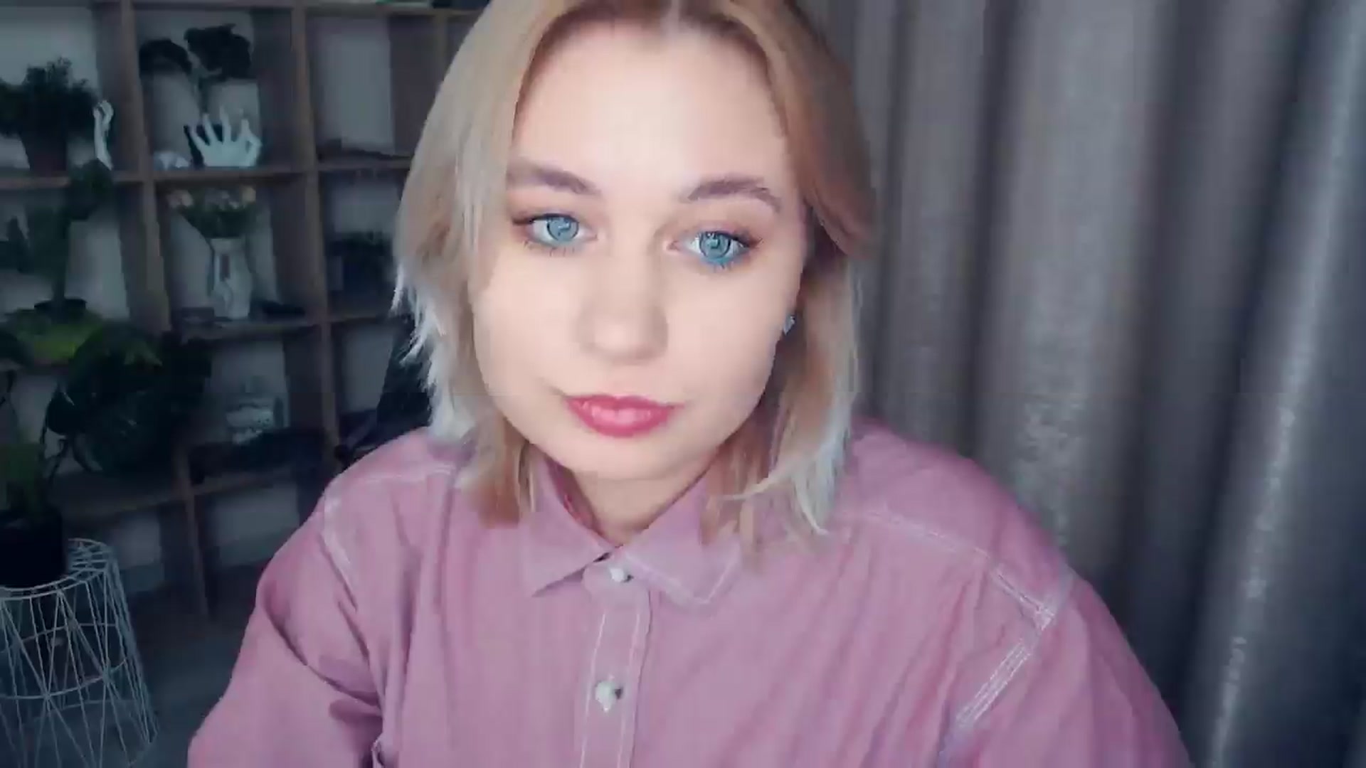 Gallery image thumbnail from Kukla_kolduna's myfreecams stream on, 01/11/2025, 17:27 image 3 of 20