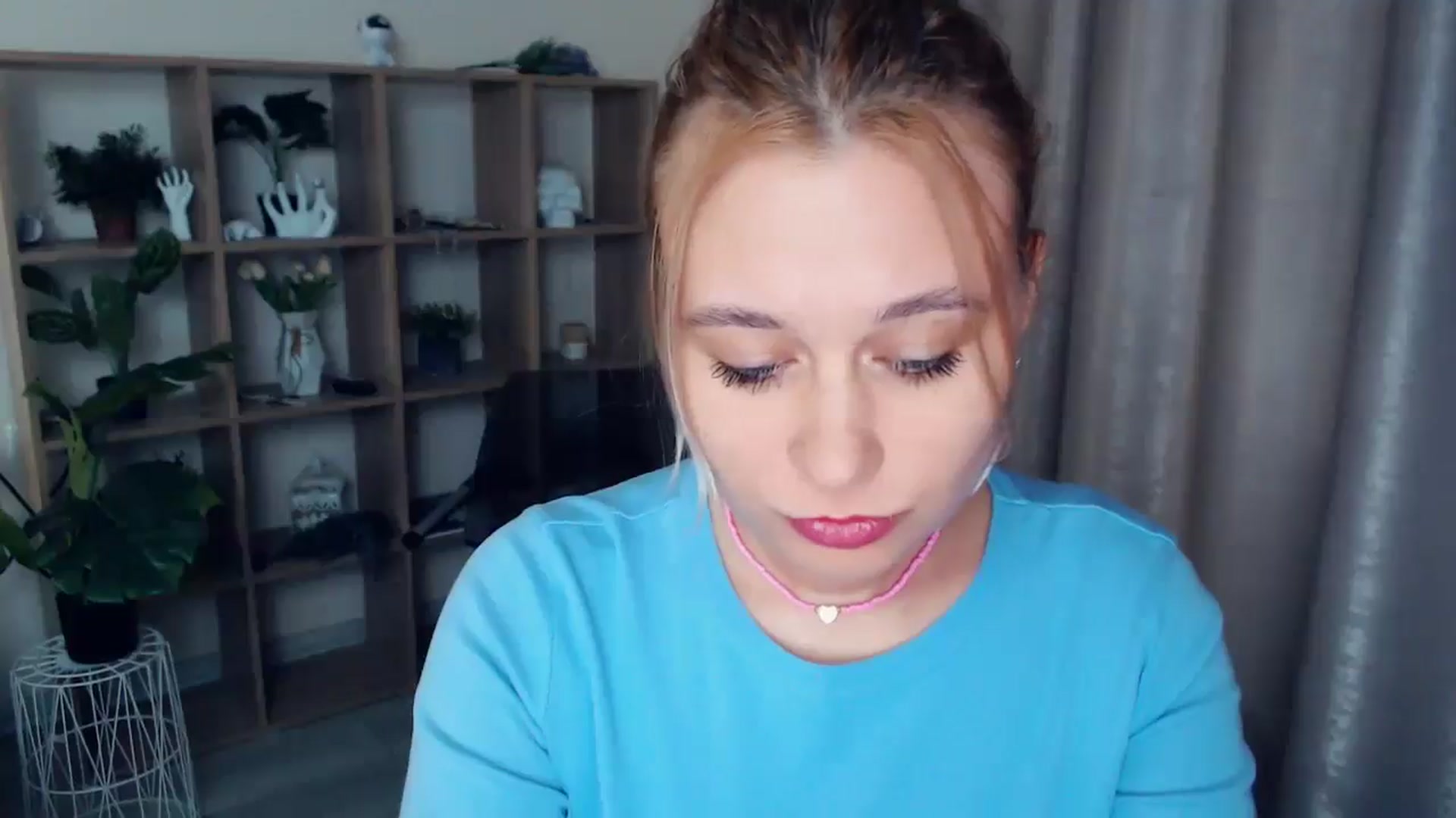 Gallery image thumbnail from Kukla_kolduna's myfreecams stream on, 02/07/2025, 16:18 image 9 of 20