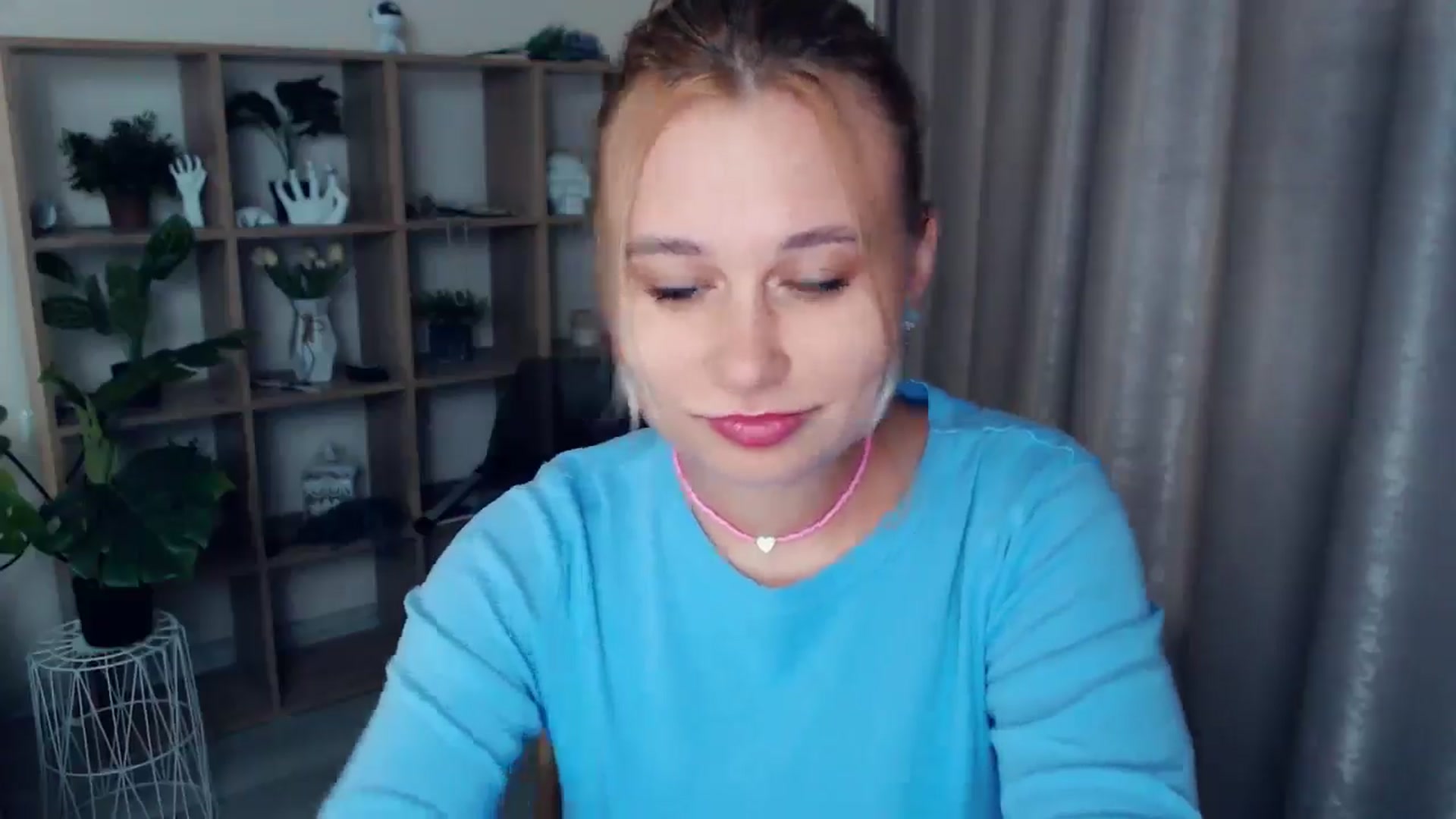 Gallery image thumbnail from Kukla_kolduna's myfreecams stream on, 02/07/2025, 18:17 image 2 of 20