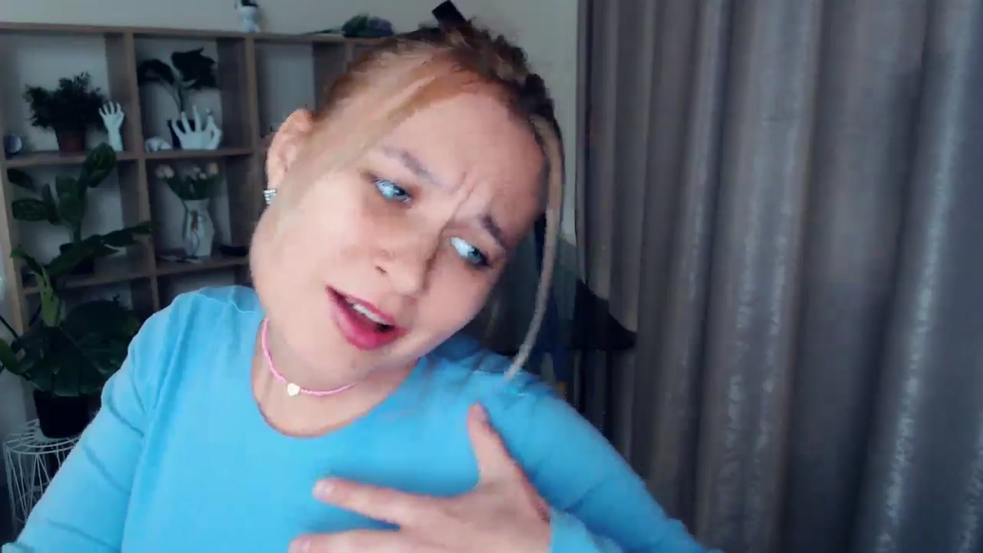 Gallery image thumbnail from Kukla_kolduna's myfreecams stream on, 02/07/2025, 18:17 image 16 of 20