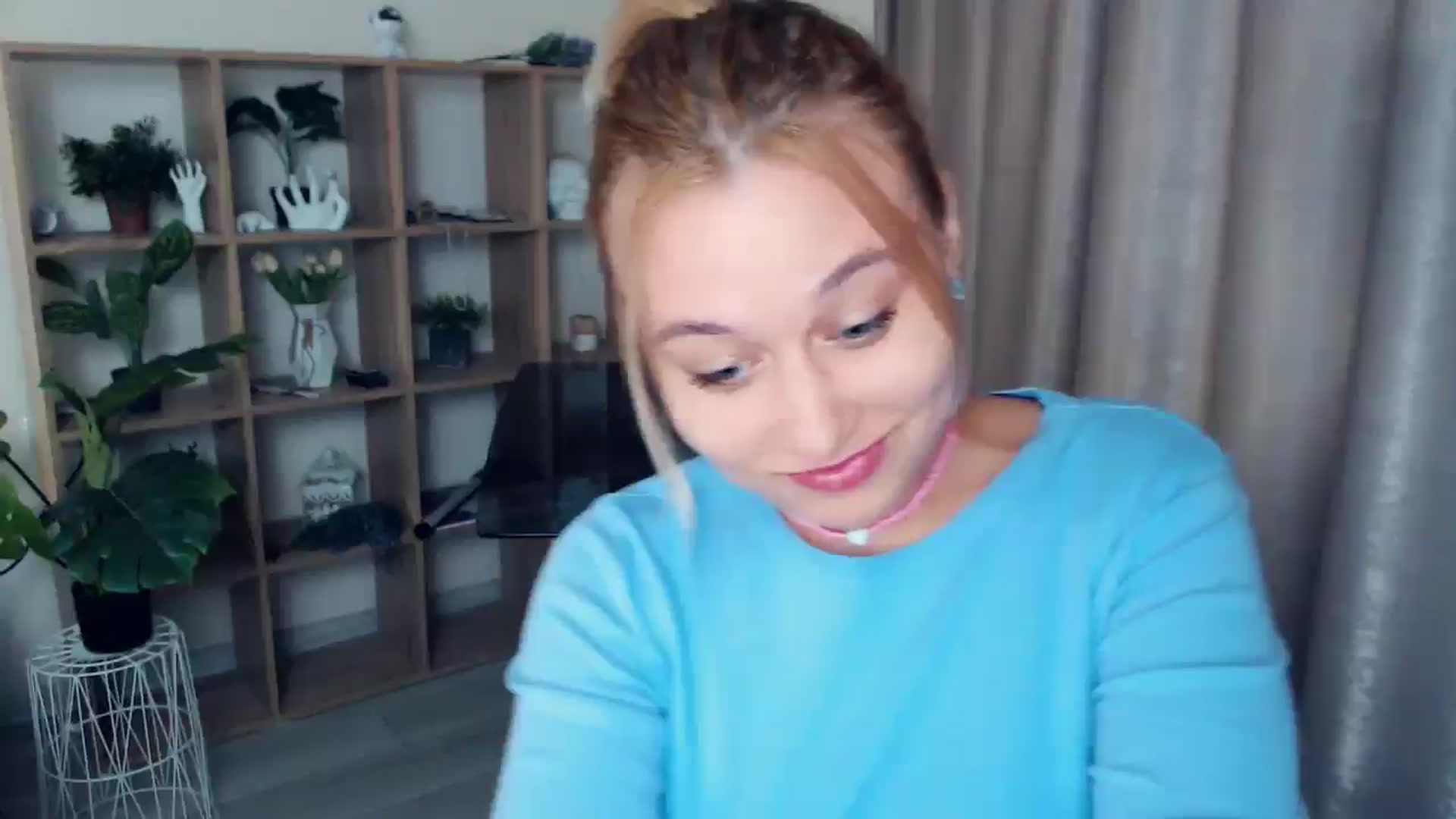 Gallery image thumbnail from Kukla_kolduna's myfreecams stream on, 02/07/2025, 18:17 image 1 of 20