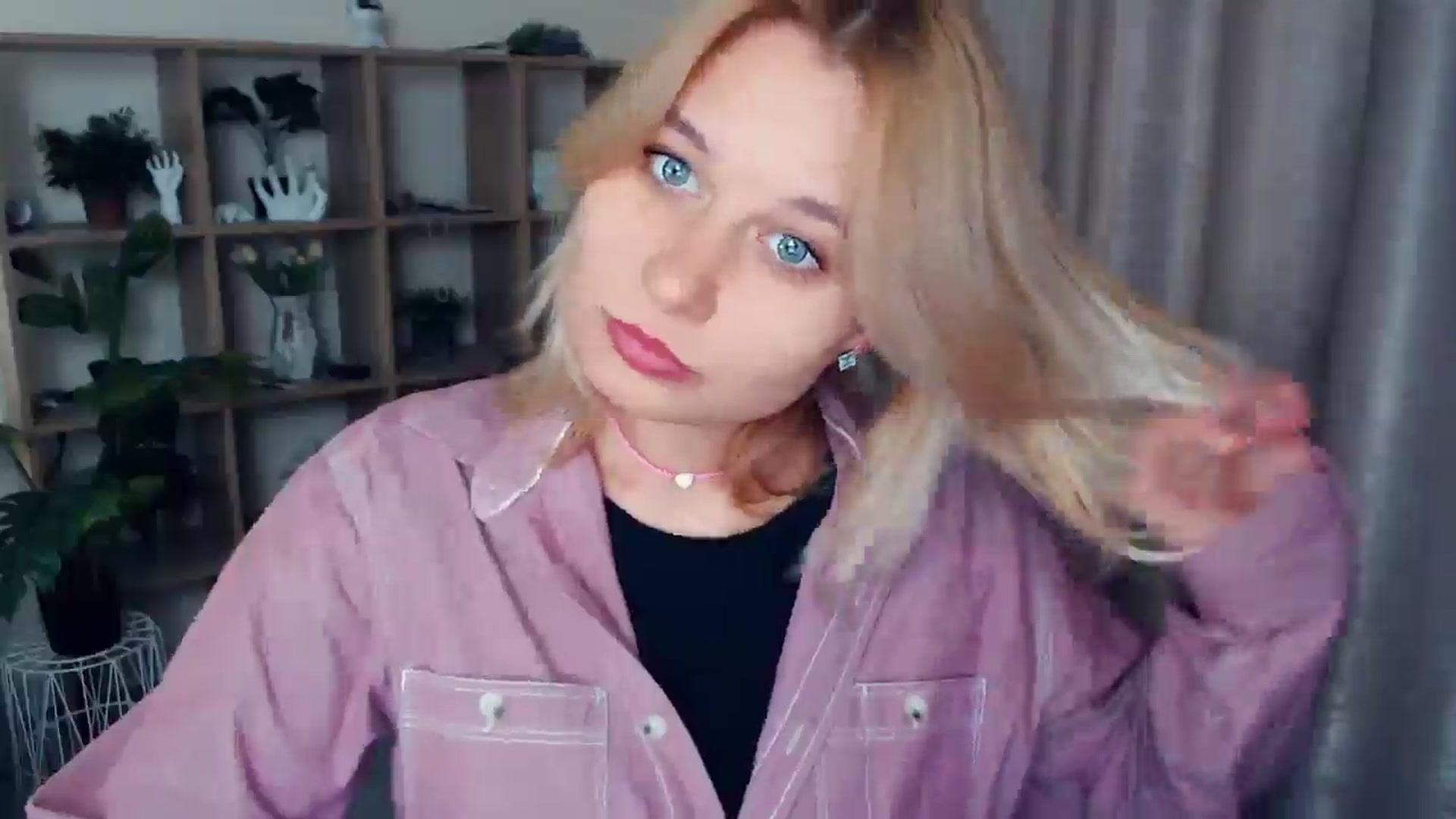 Gallery image thumbnail from Kukla_kolduna's myfreecams stream on, 02/08/2025, 16:20 image 17 of 20