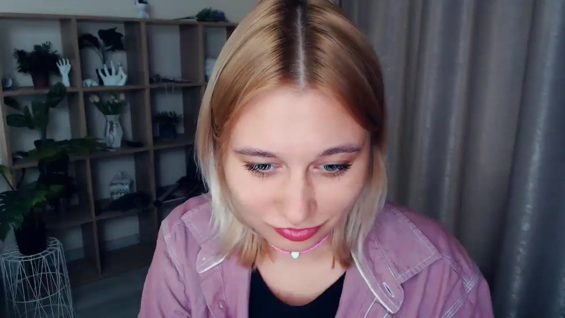 Gallery image thumbnail from Kukla_kolduna's myfreecams stream on, 02/08/2025, 17:19 image 4 of 20