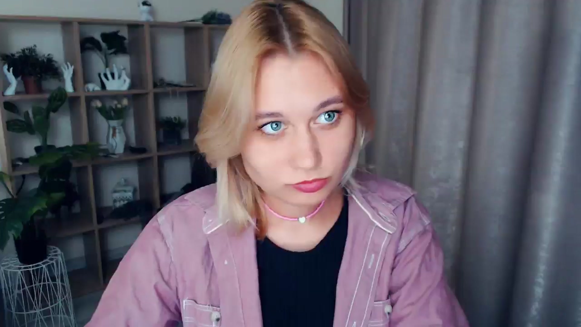 Gallery image thumbnail from Kukla_kolduna's myfreecams stream on, 02/08/2025, 17:19 image 19 of 20