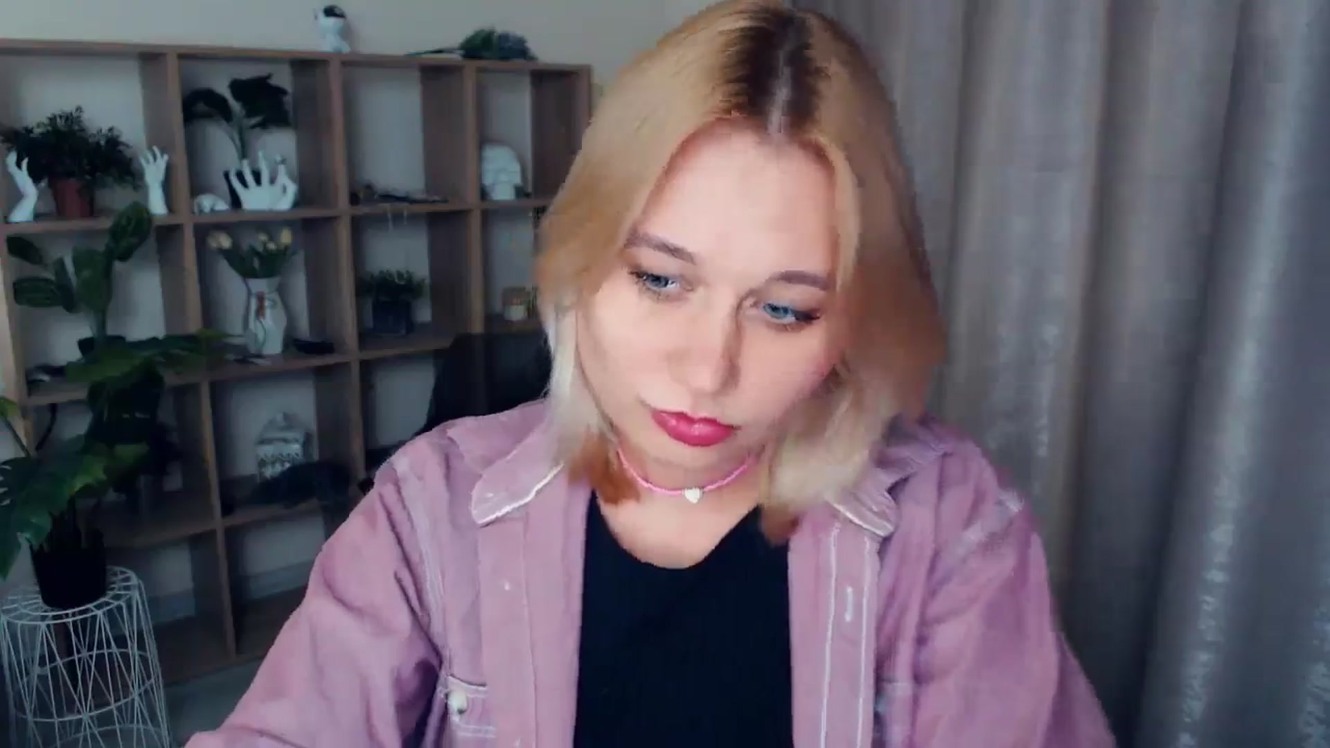 Gallery image thumbnail from Kukla_kolduna's myfreecams stream on, 02/08/2025, 18:36 image 3 of 20