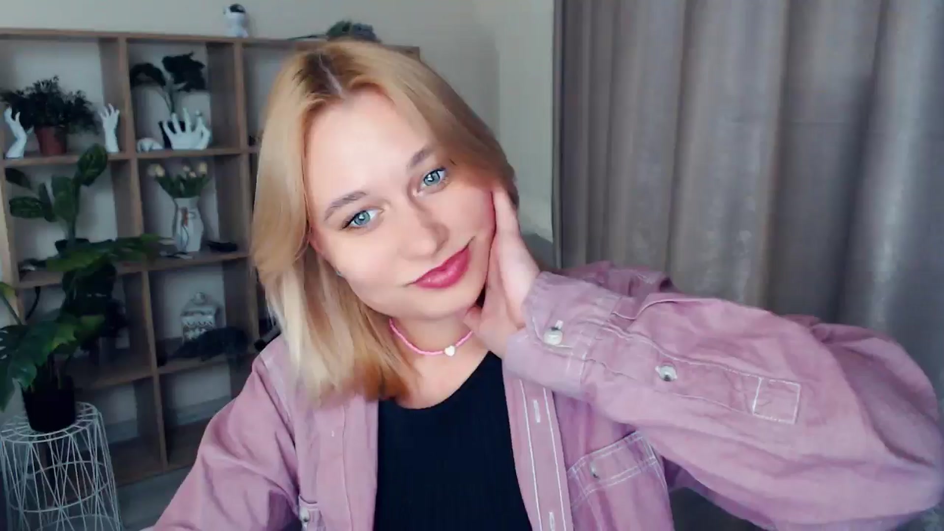 Gallery image thumbnail from Kukla_kolduna's myfreecams stream on, 02/08/2025, 18:36 image 1 of 20