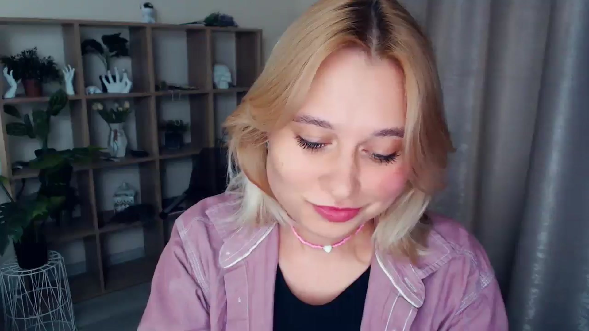 Gallery image thumbnail from Kukla_kolduna's myfreecams stream on, 02/08/2025, 18:36 image 20 of 20