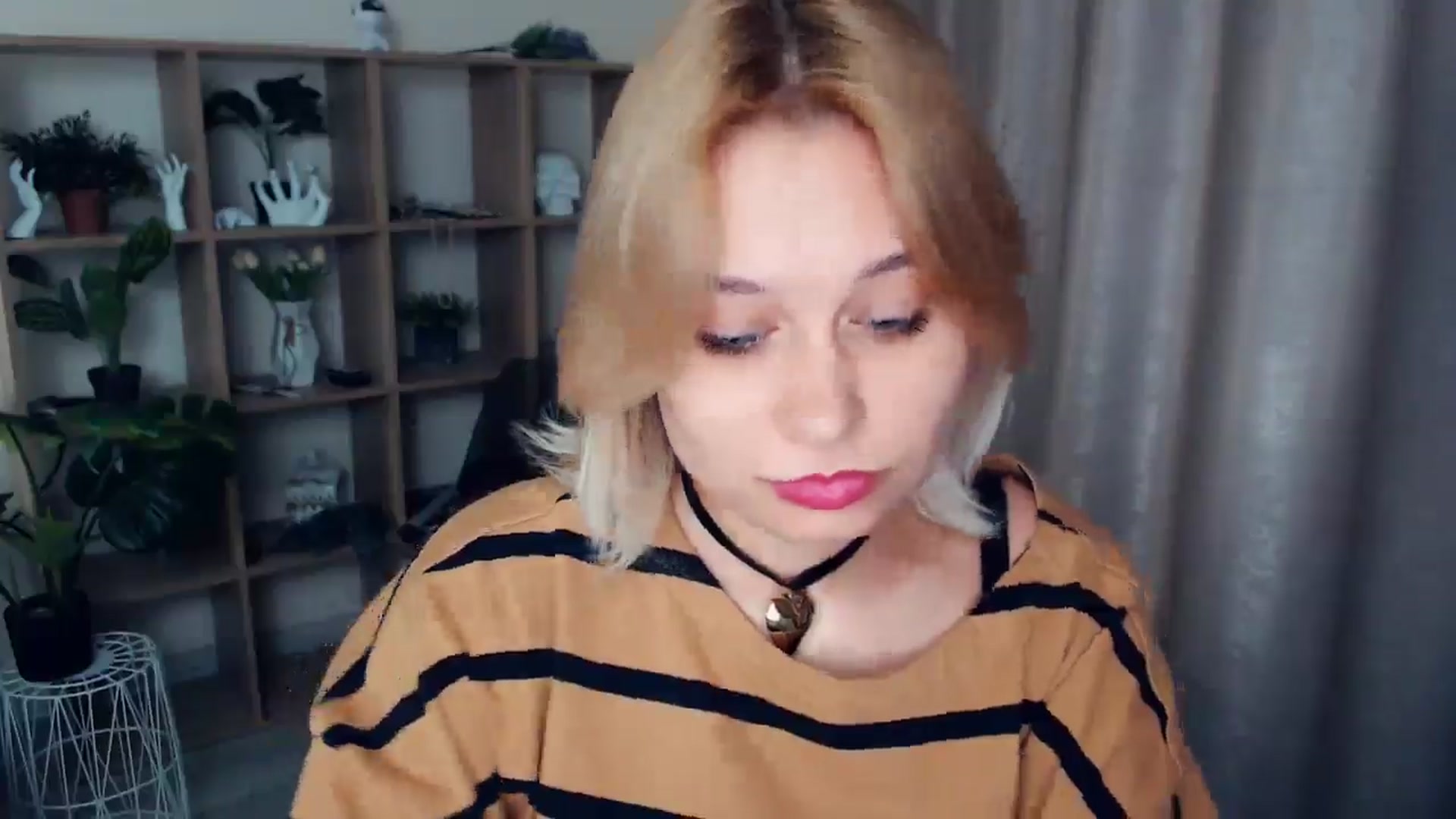 Gallery image thumbnail from Kukla_kolduna's myfreecams stream on, 02/09/2025, 16:20 image 17 of 20