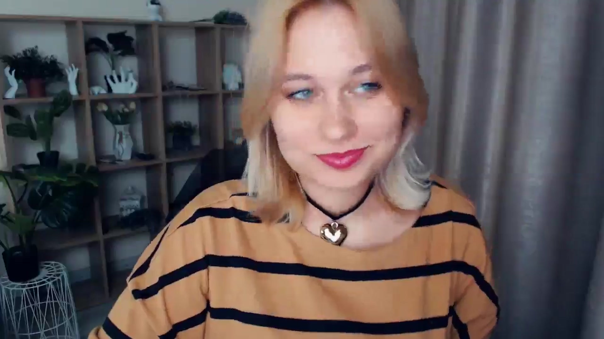 Gallery image thumbnail from Kukla_kolduna's myfreecams stream on, 02/09/2025, 16:20 image 6 of 20