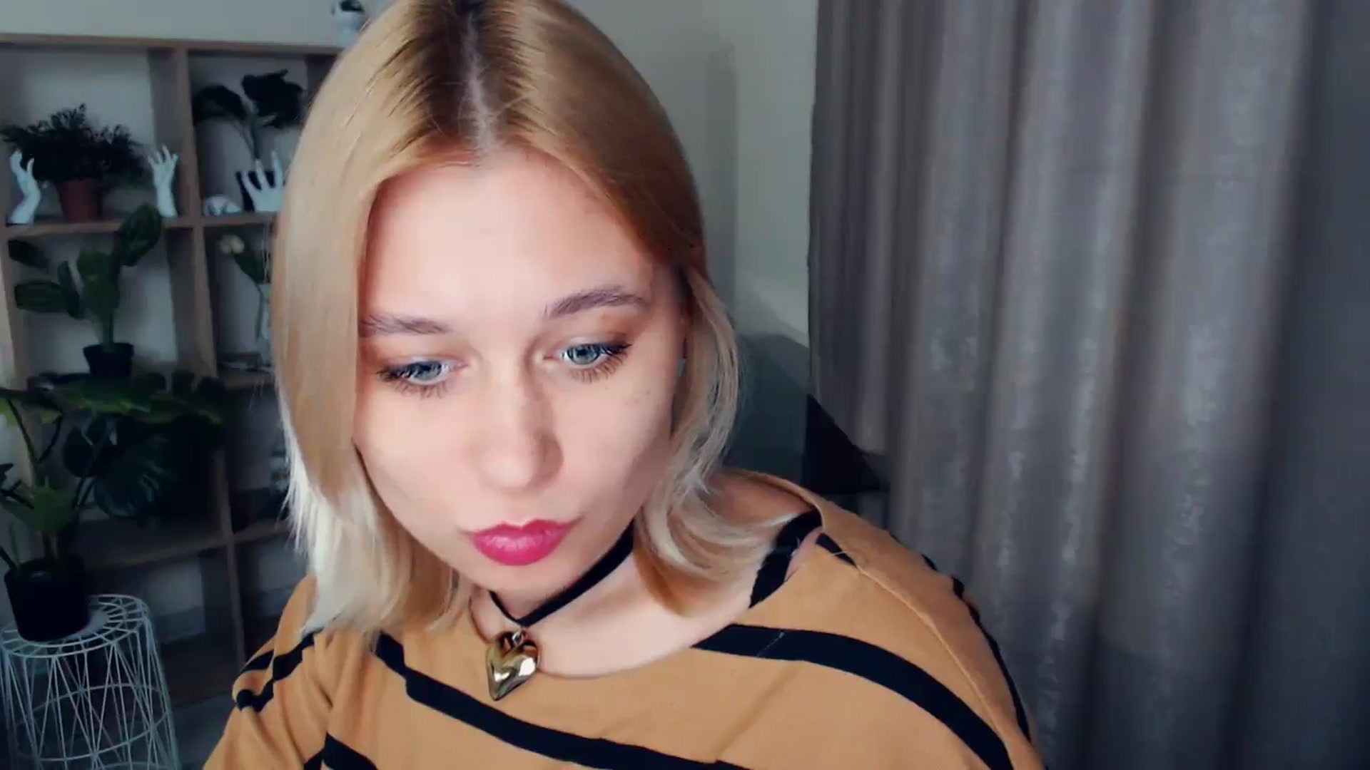 Gallery image thumbnail from Kukla_kolduna's myfreecams stream on, 02/09/2025, 16:58 image 5 of 20