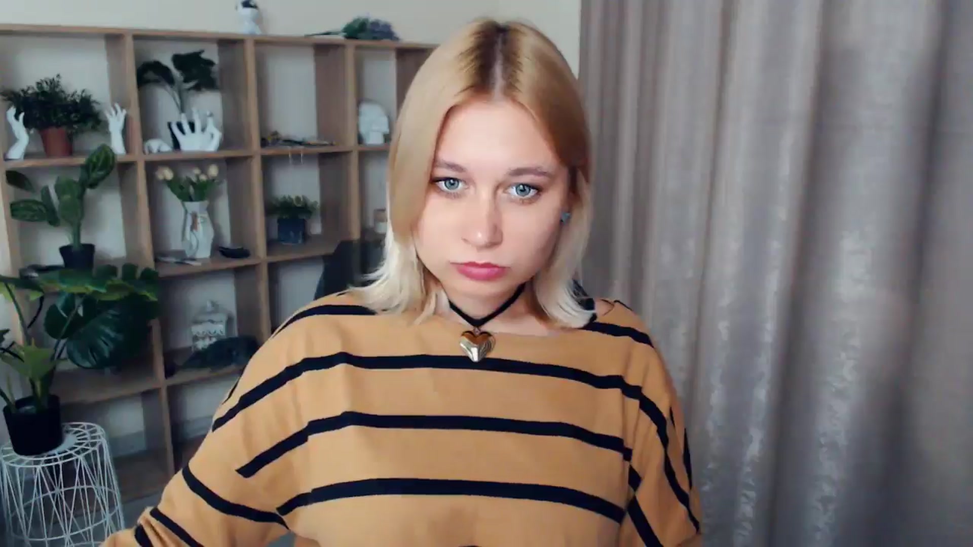 Gallery image thumbnail from Kukla_kolduna's myfreecams stream on, 02/09/2025, 16:58 image 14 of 20