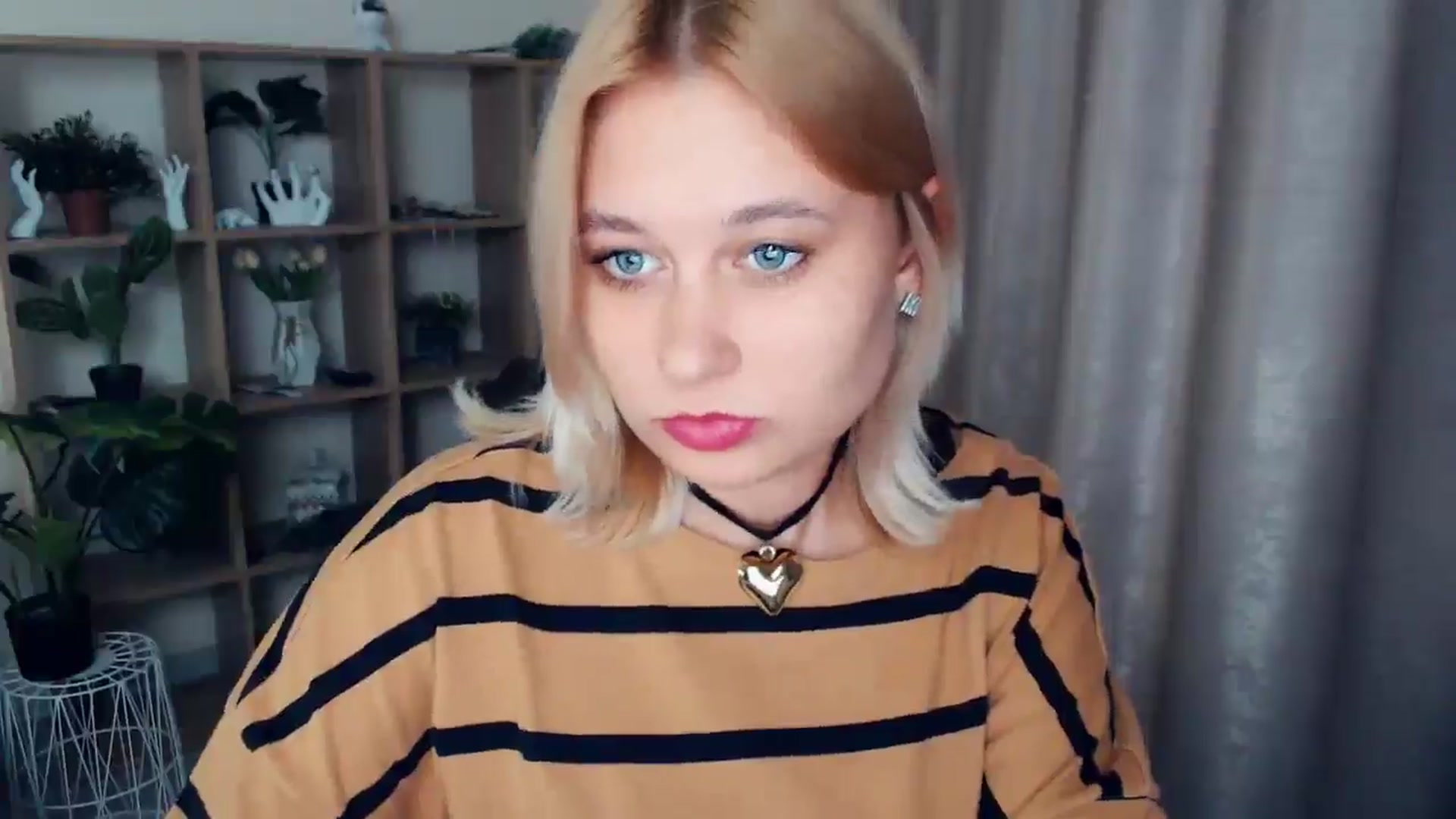 Gallery image thumbnail from Kukla_kolduna's myfreecams stream on, 02/09/2025, 16:58 image 9 of 20