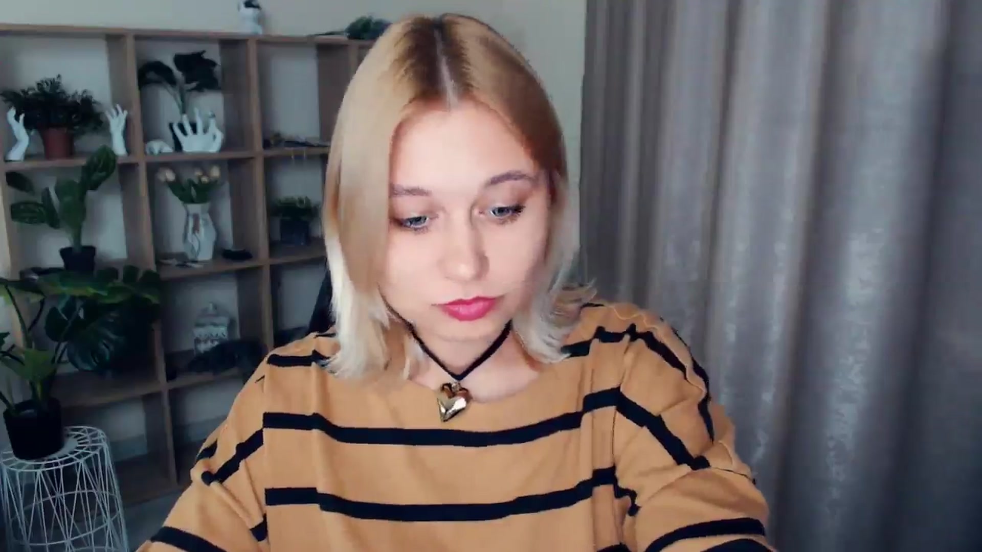 Gallery image thumbnail from Kukla_kolduna's myfreecams stream on, 02/09/2025, 16:58 image 19 of 20